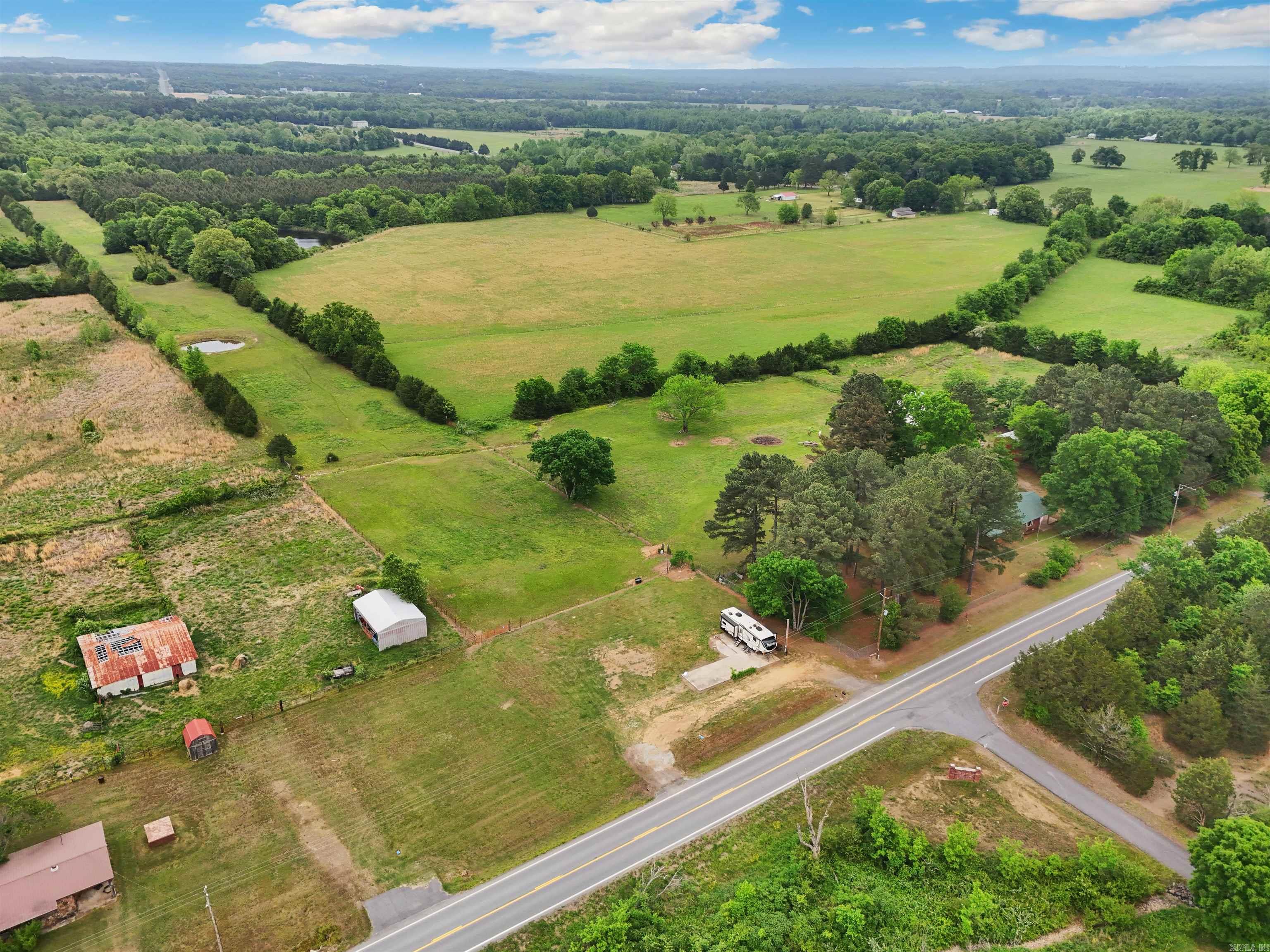 1402 36 Highway Property Photo 2