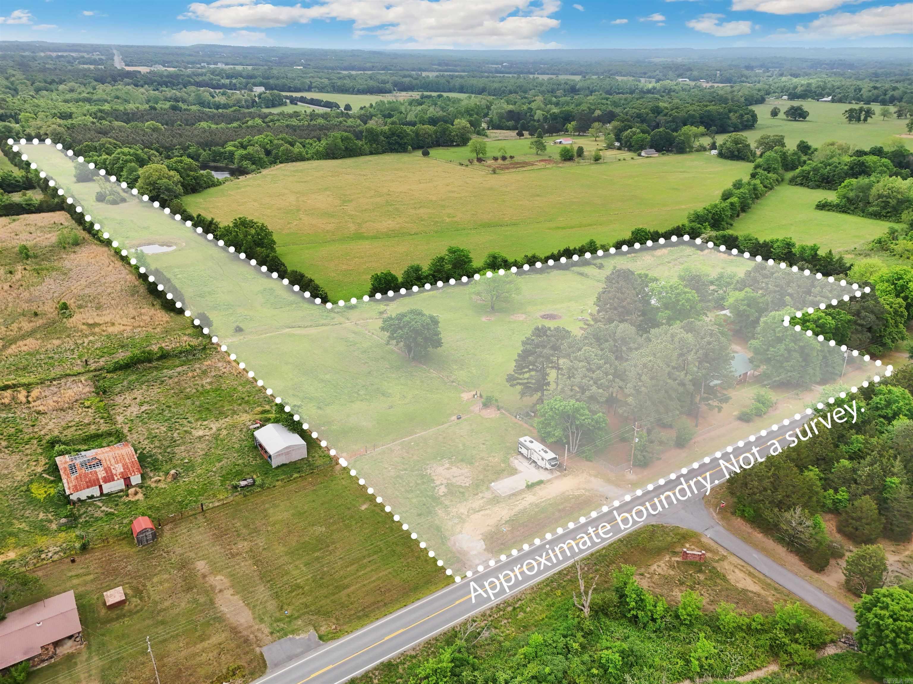1402 36 Highway Property Photo 3