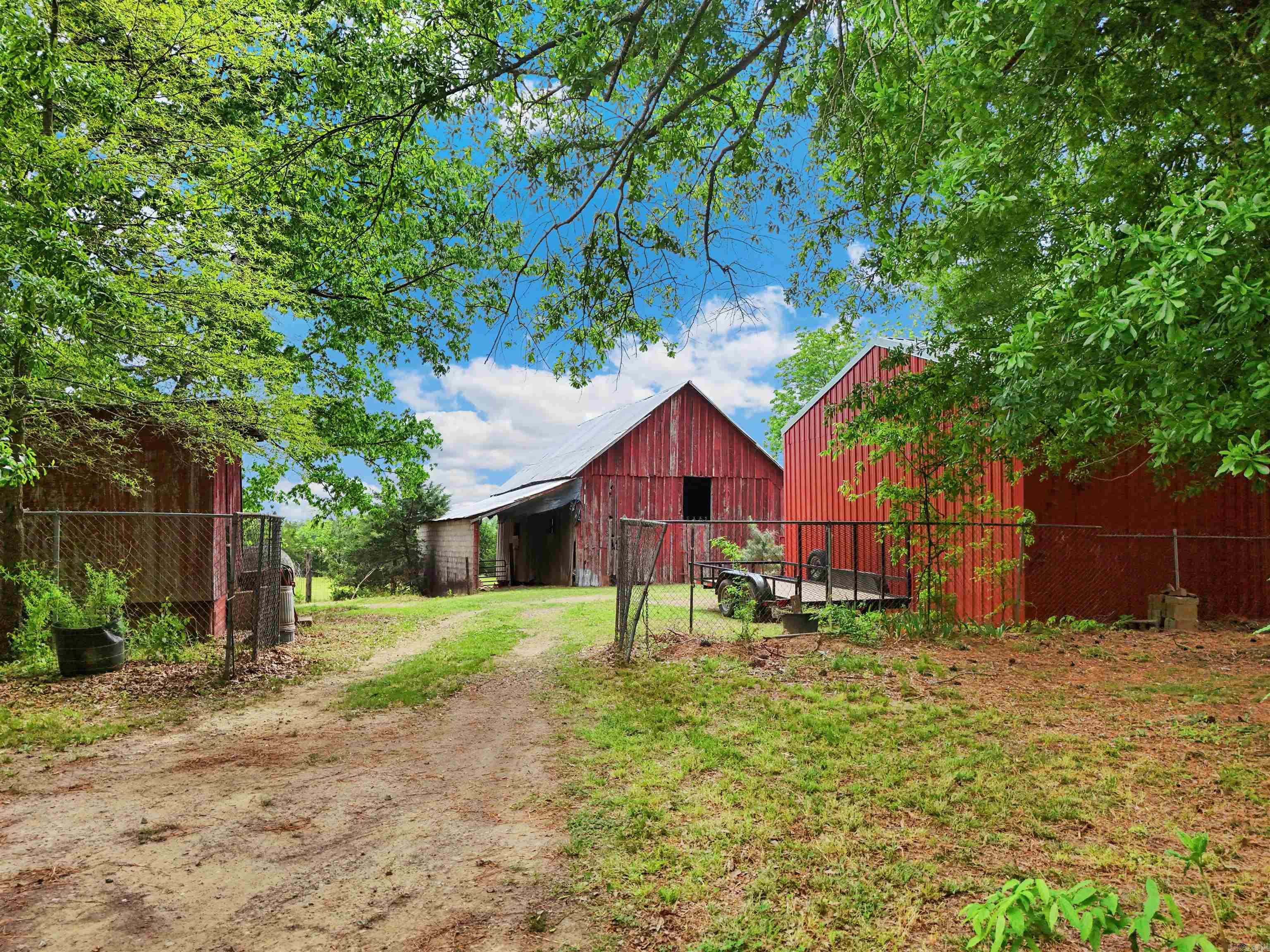 1402 36 Highway Property Photo 6