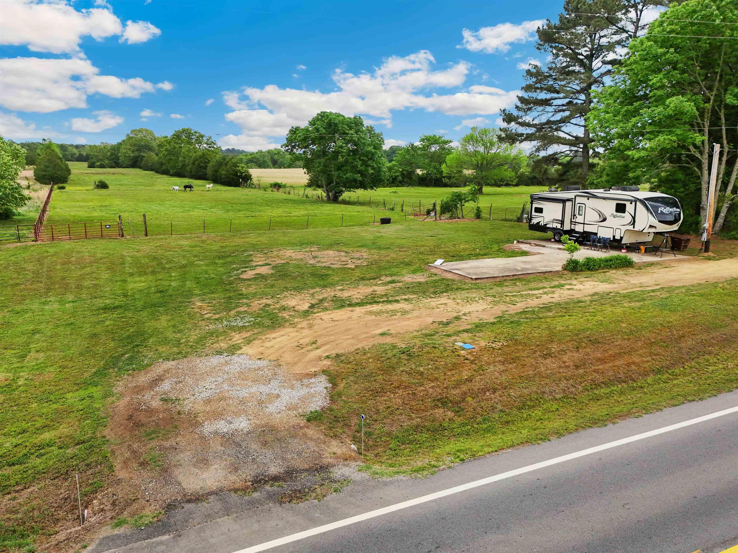1402 36 Highway Property Photo 7