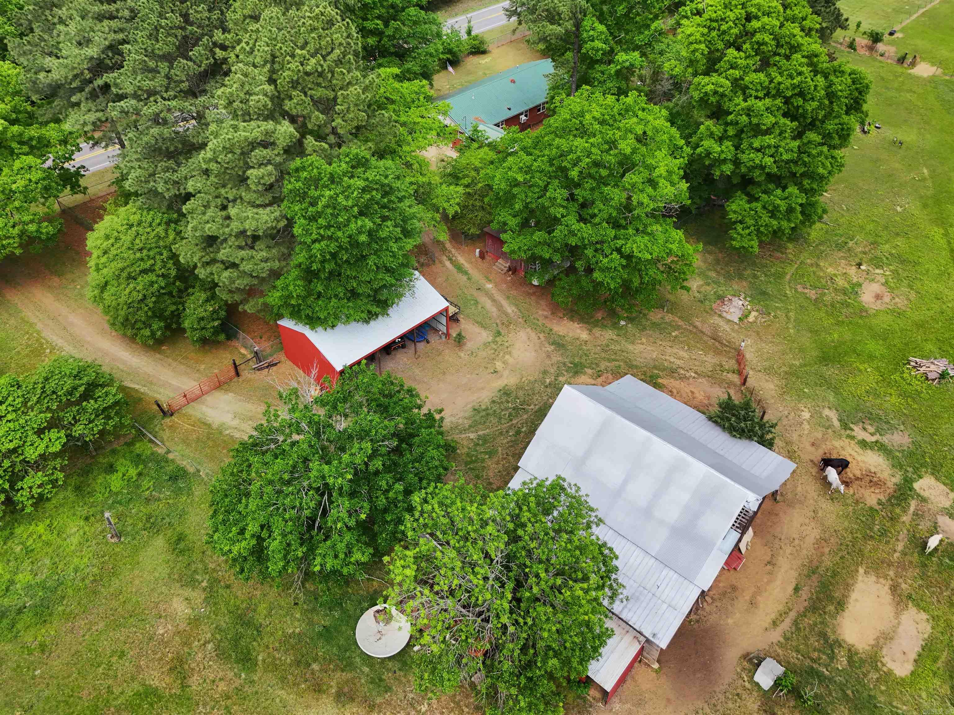 1402 36 Highway Property Photo 9