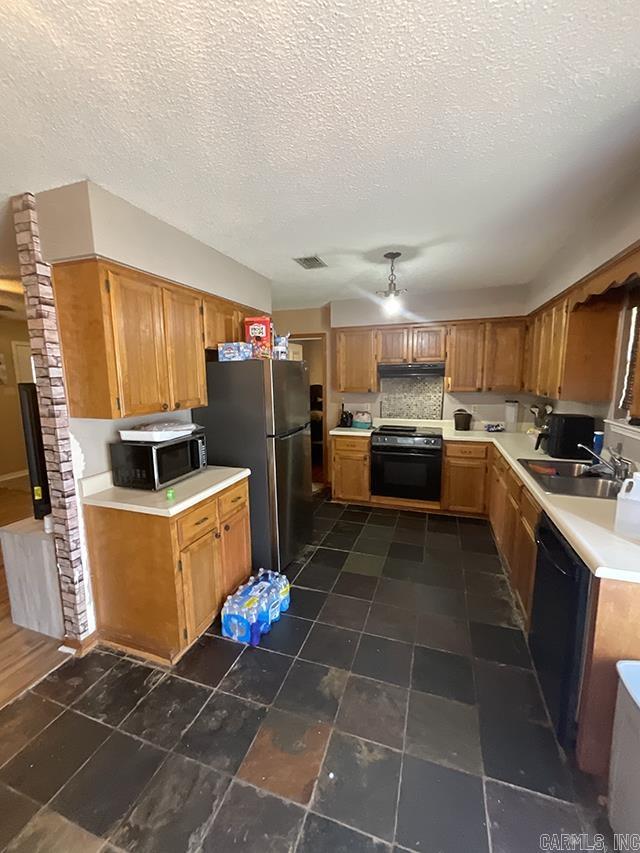 9 Mockingbird Lane Property Photo 5
