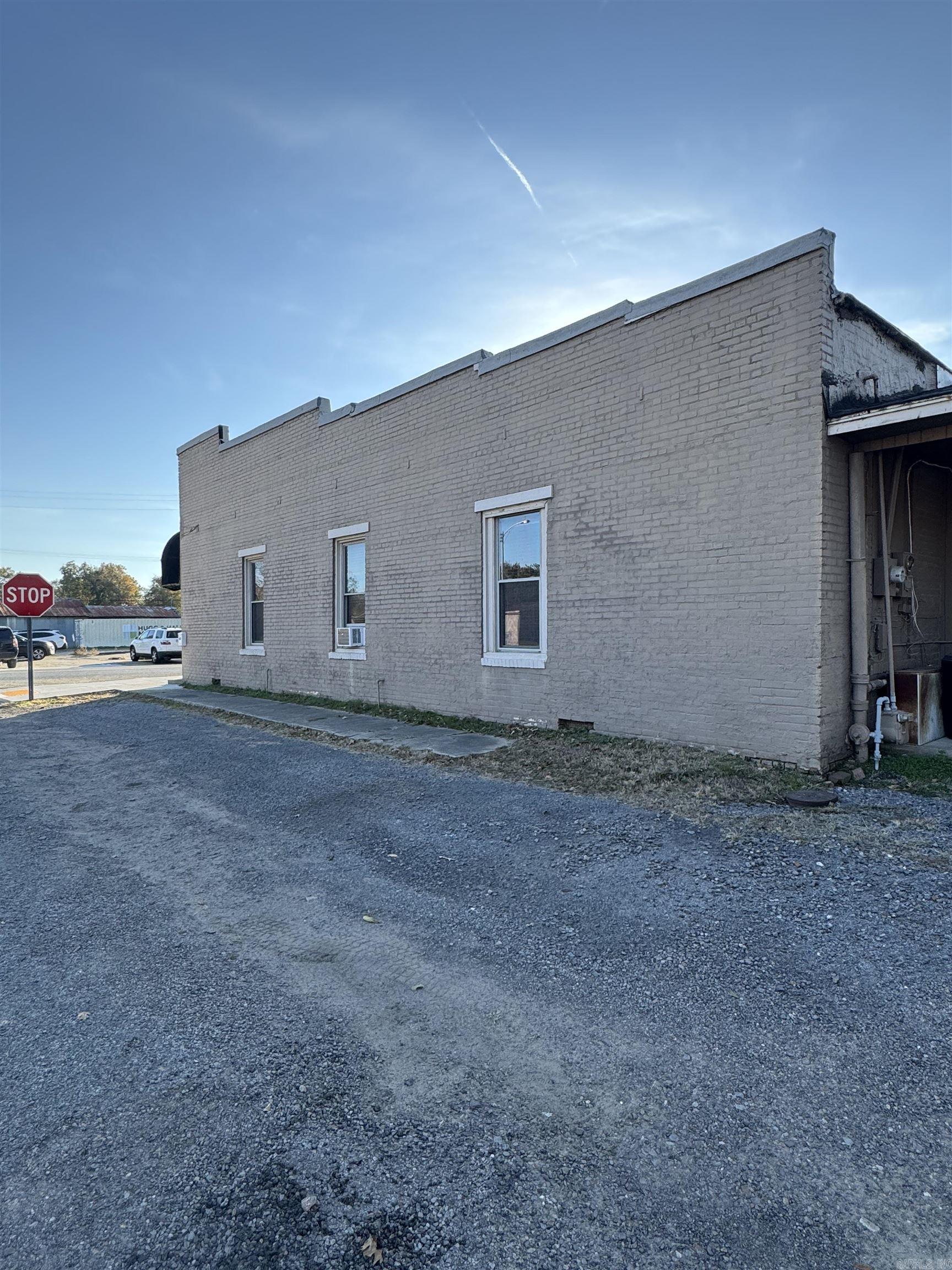 402 Main Street Property Photo 19