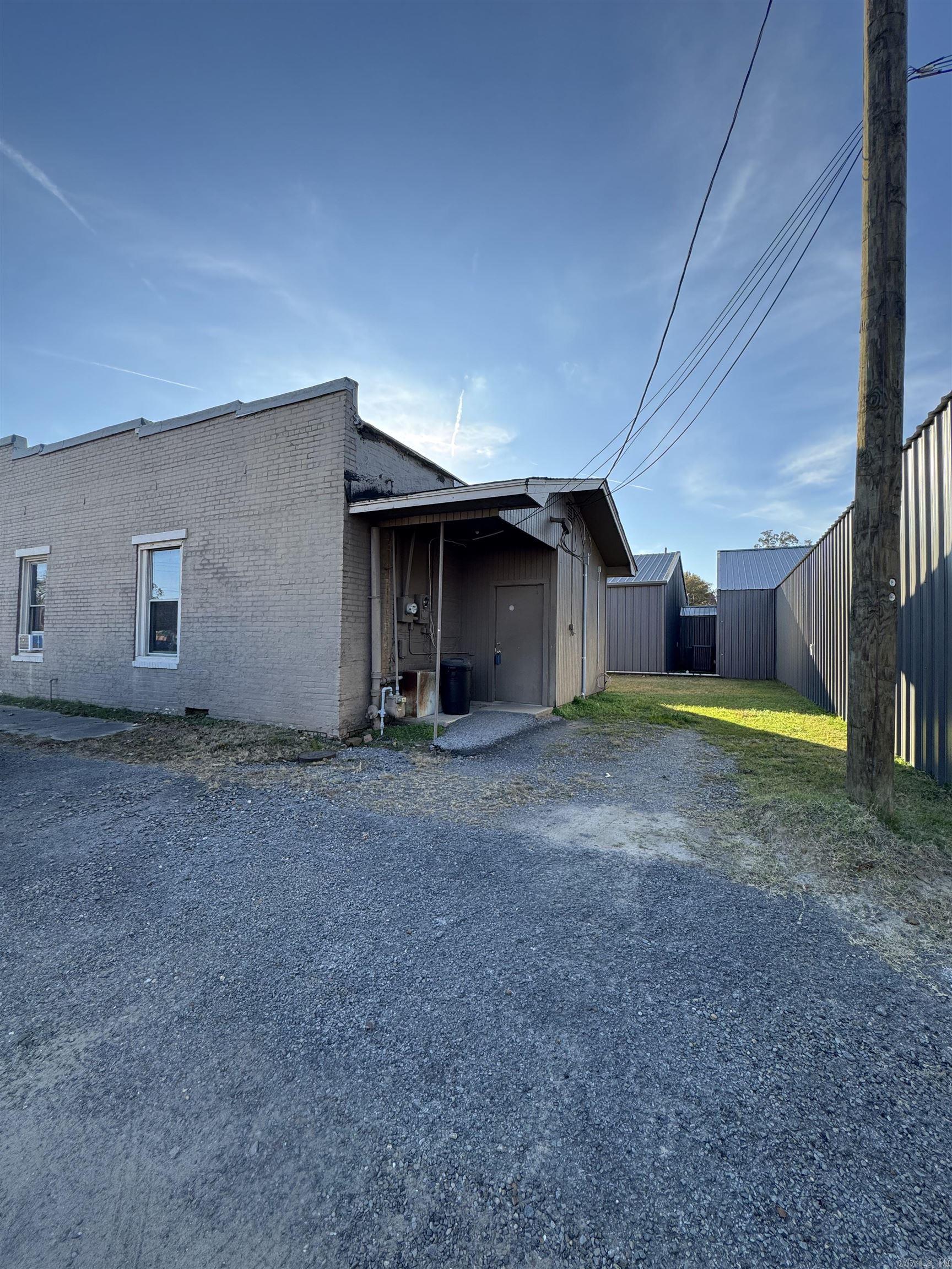 402 Main Street Property Photo 20