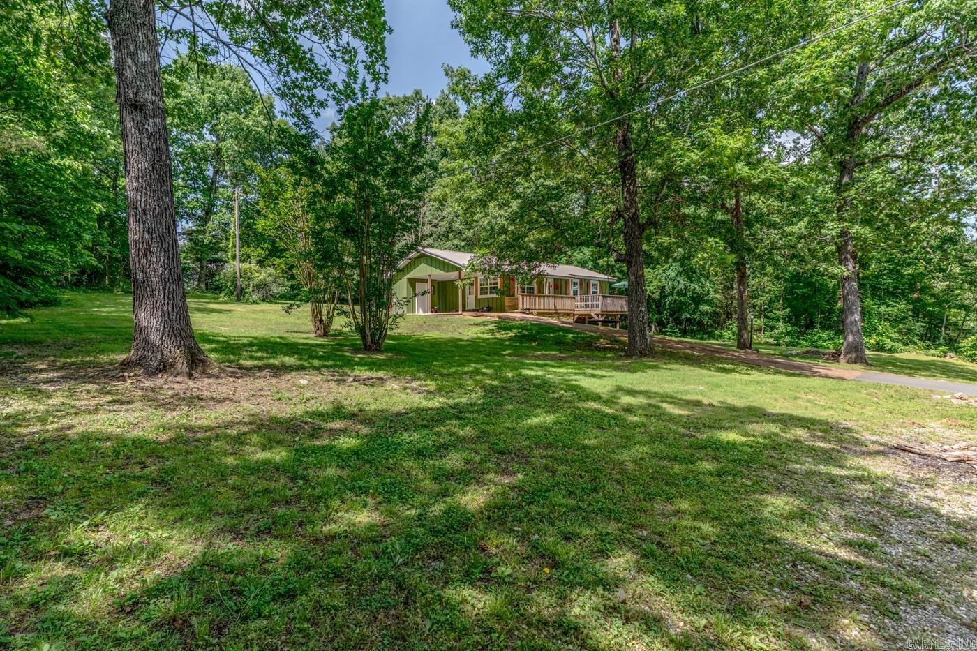 407 Dove Ln Property Photo 4