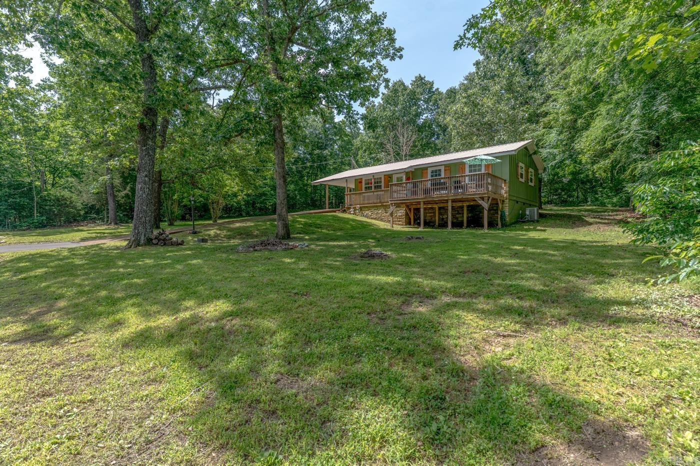 407 Dove Ln Property Photo 6