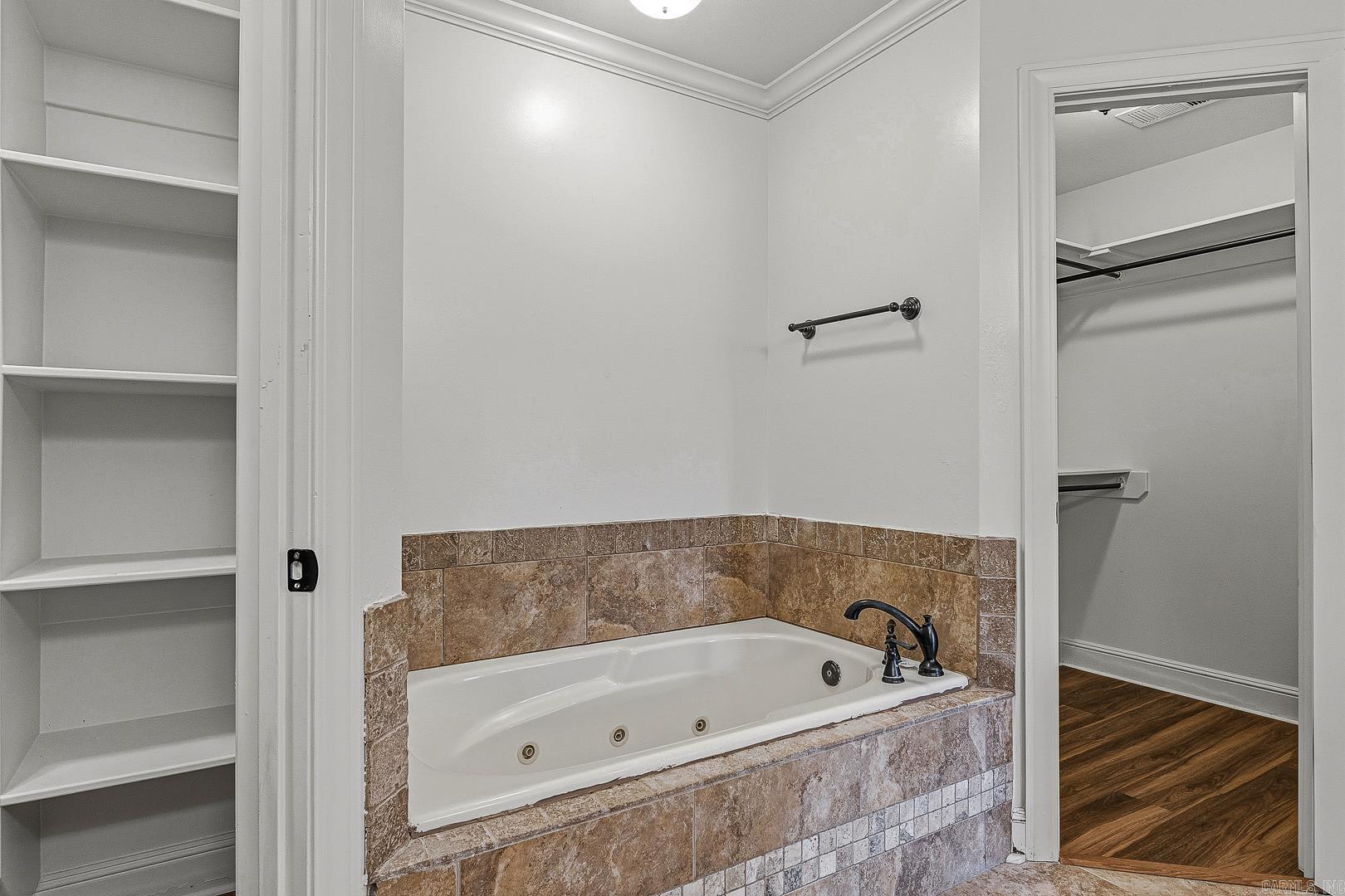 6228 Merrell Drive Property Photo 19