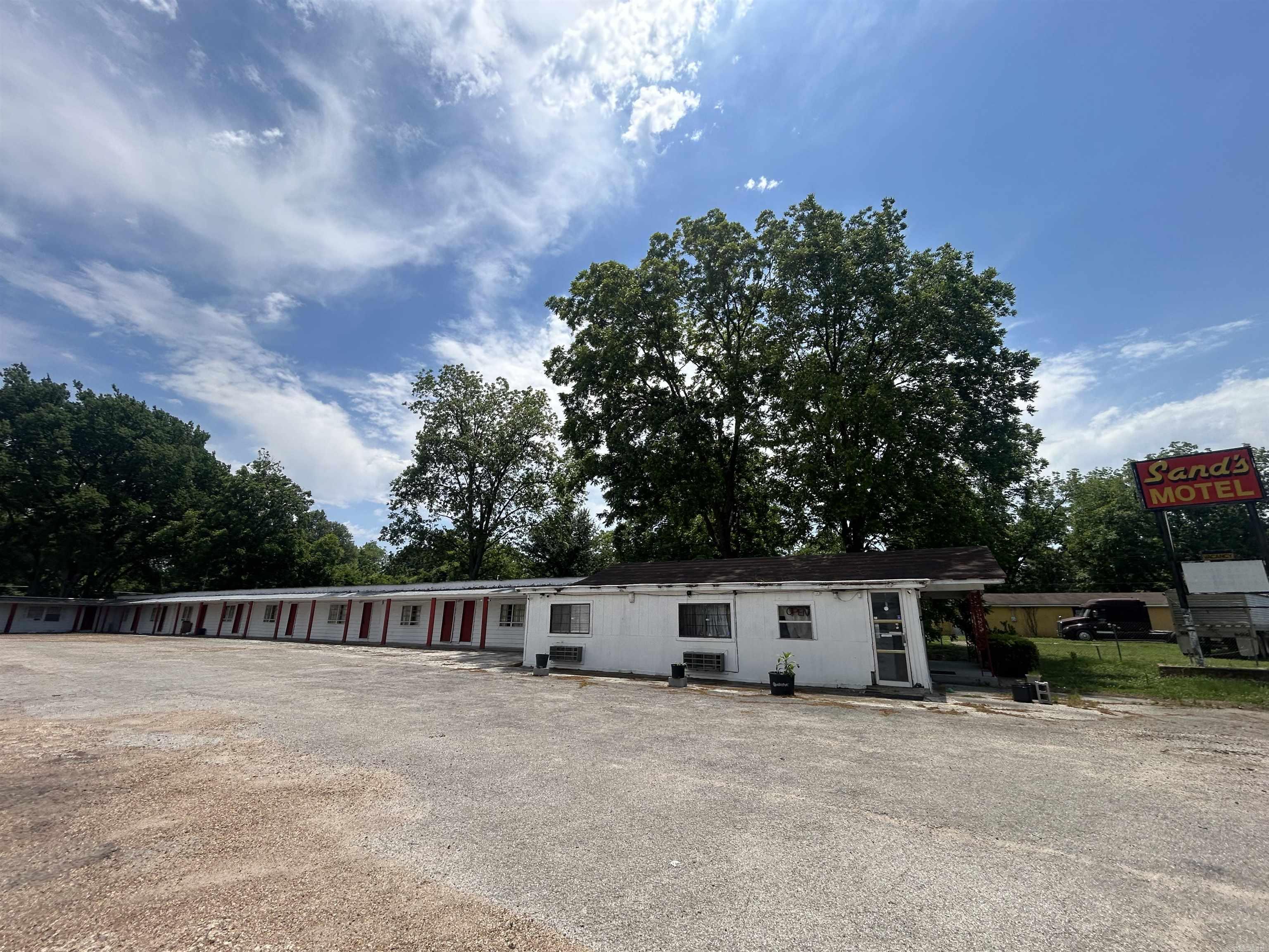 294 Highway 79 Property Photo 2