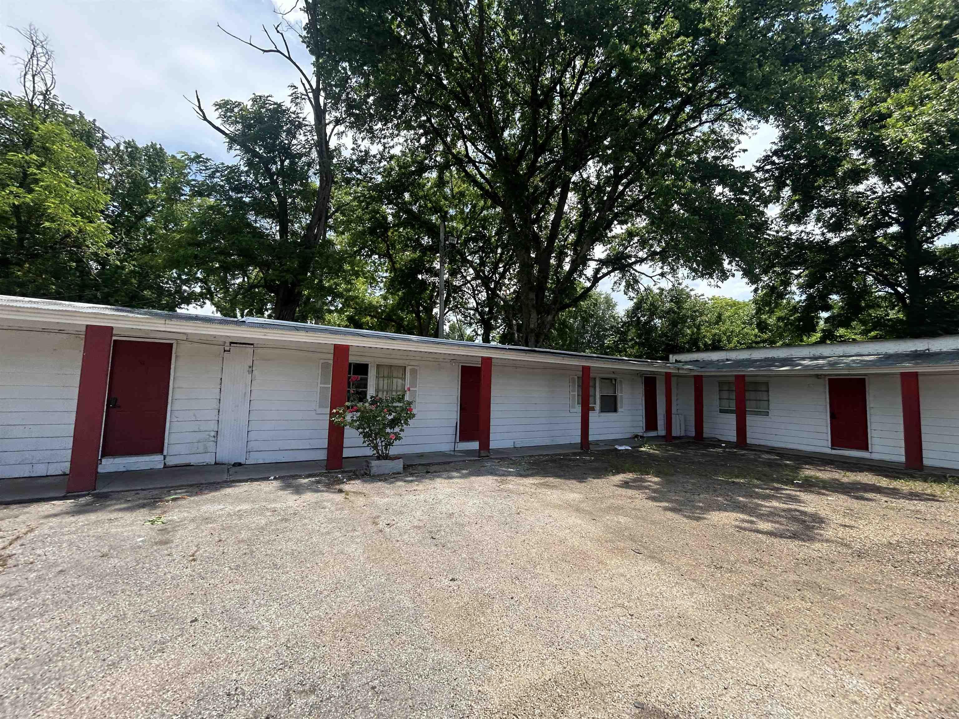 294 Highway 79 Property Photo 6