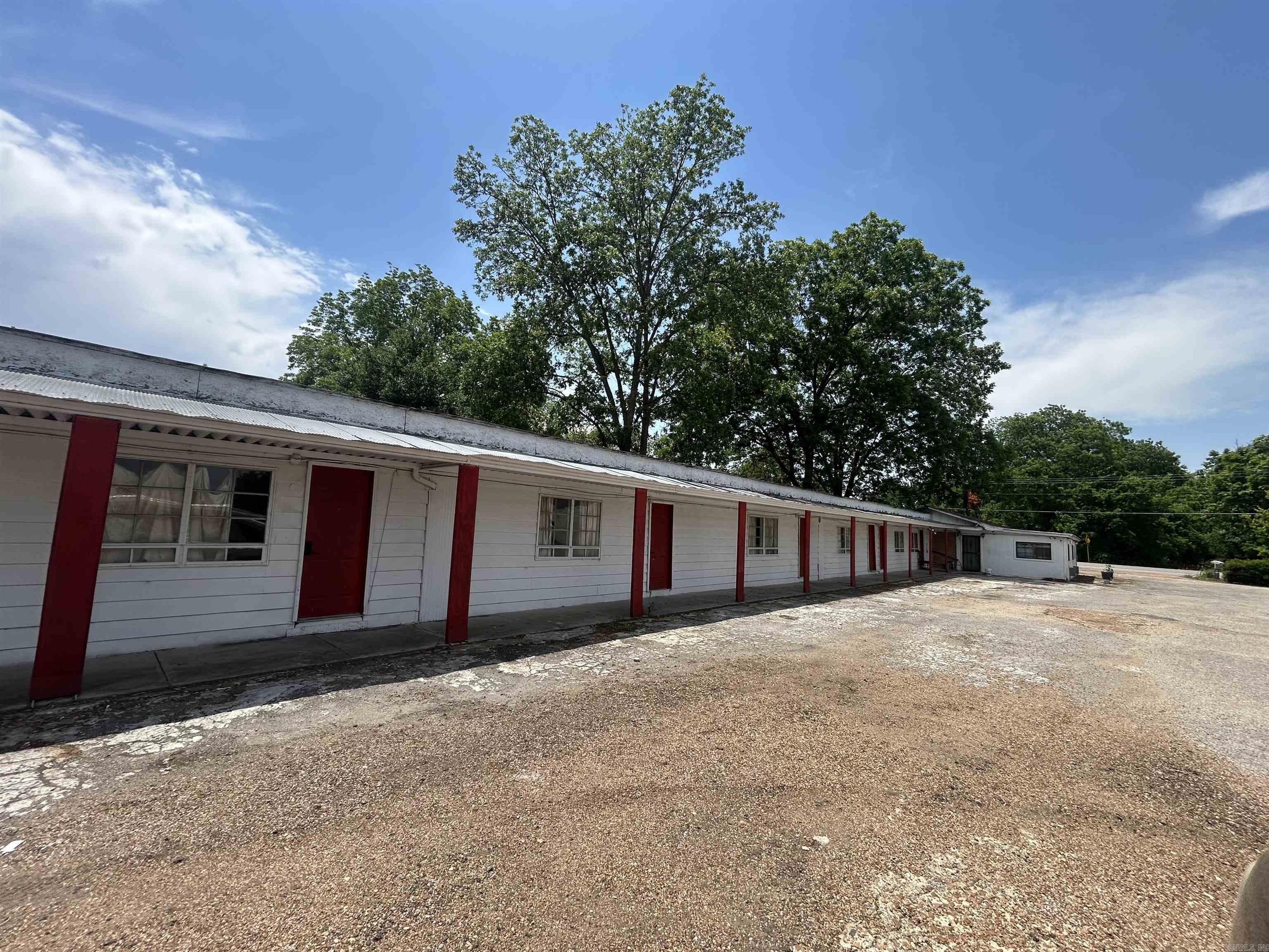 294 Highway 79 Property Photo 8