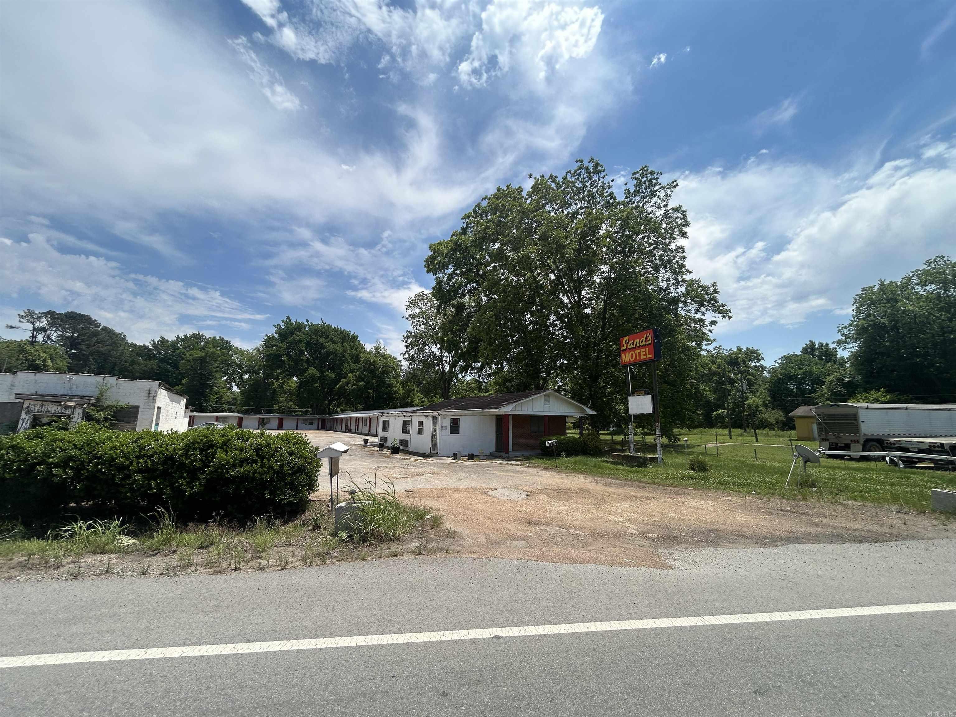 294 Highway 79 Property Photo 10