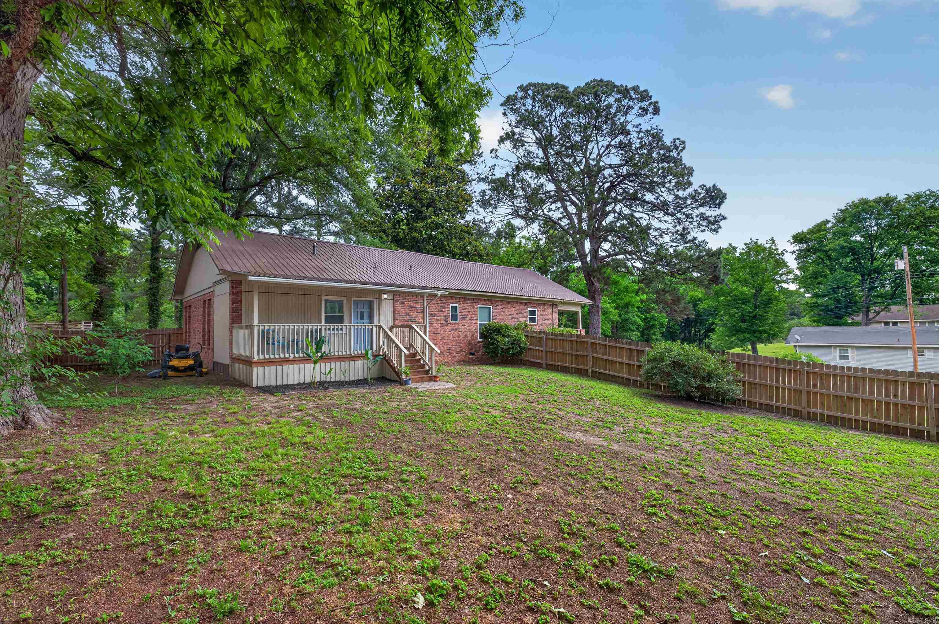 527 S 14th Street Property Photo 42