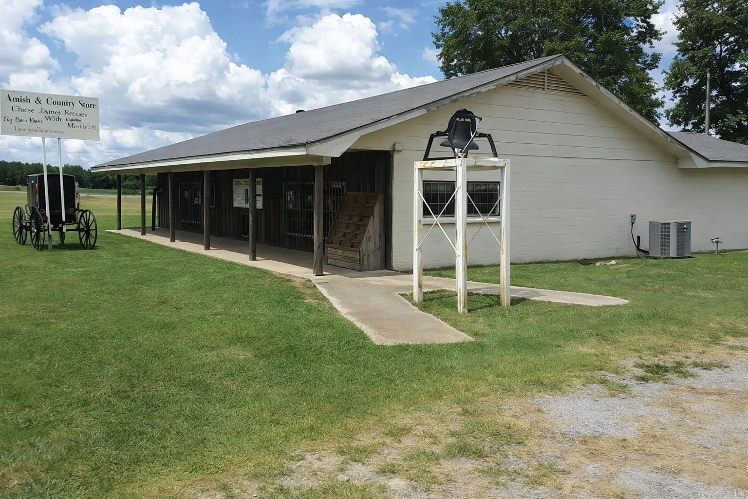 3040 N 65 Highway Property Photo 4