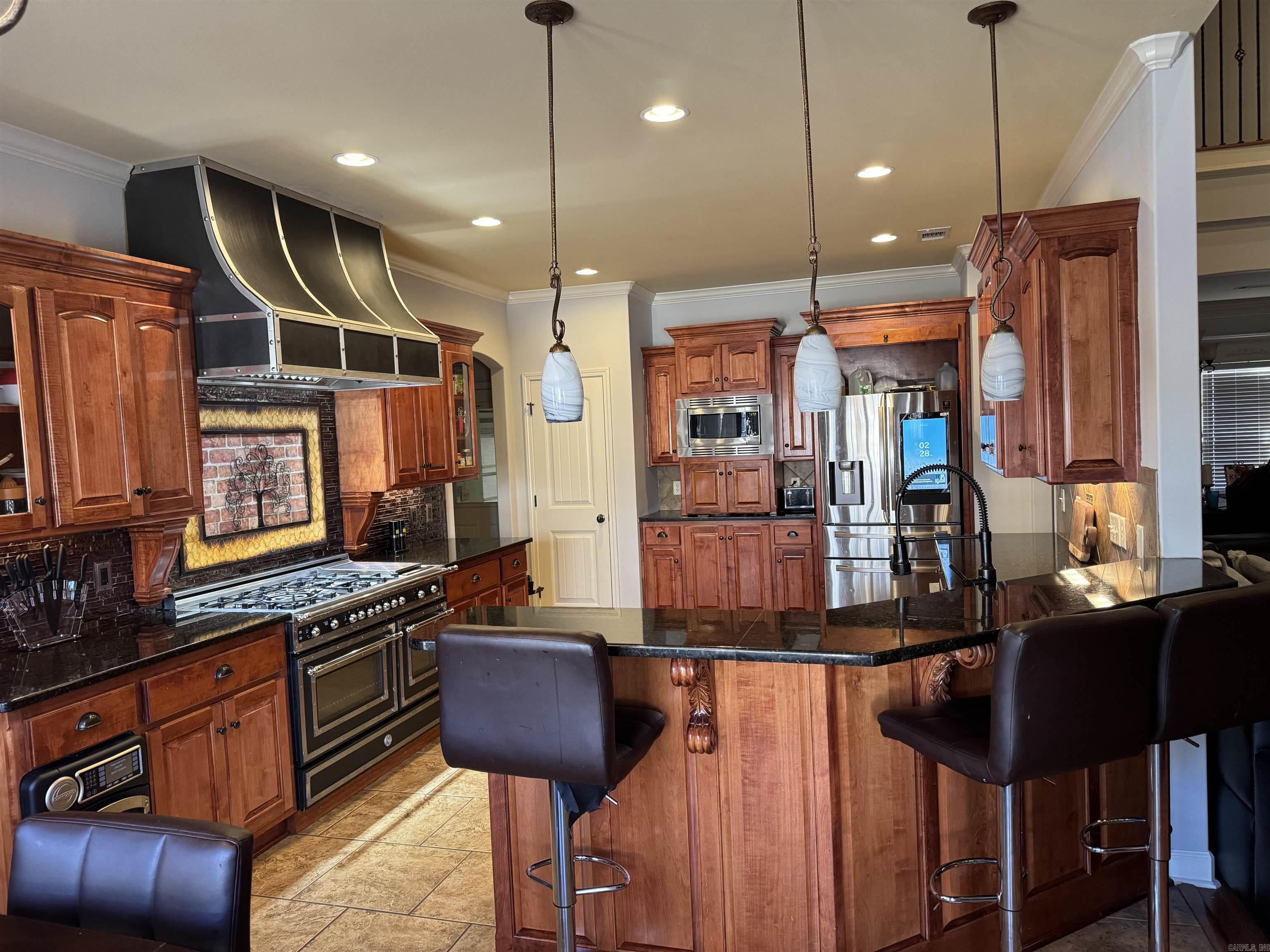 1916 Oakbrook Drive Property Photo 33