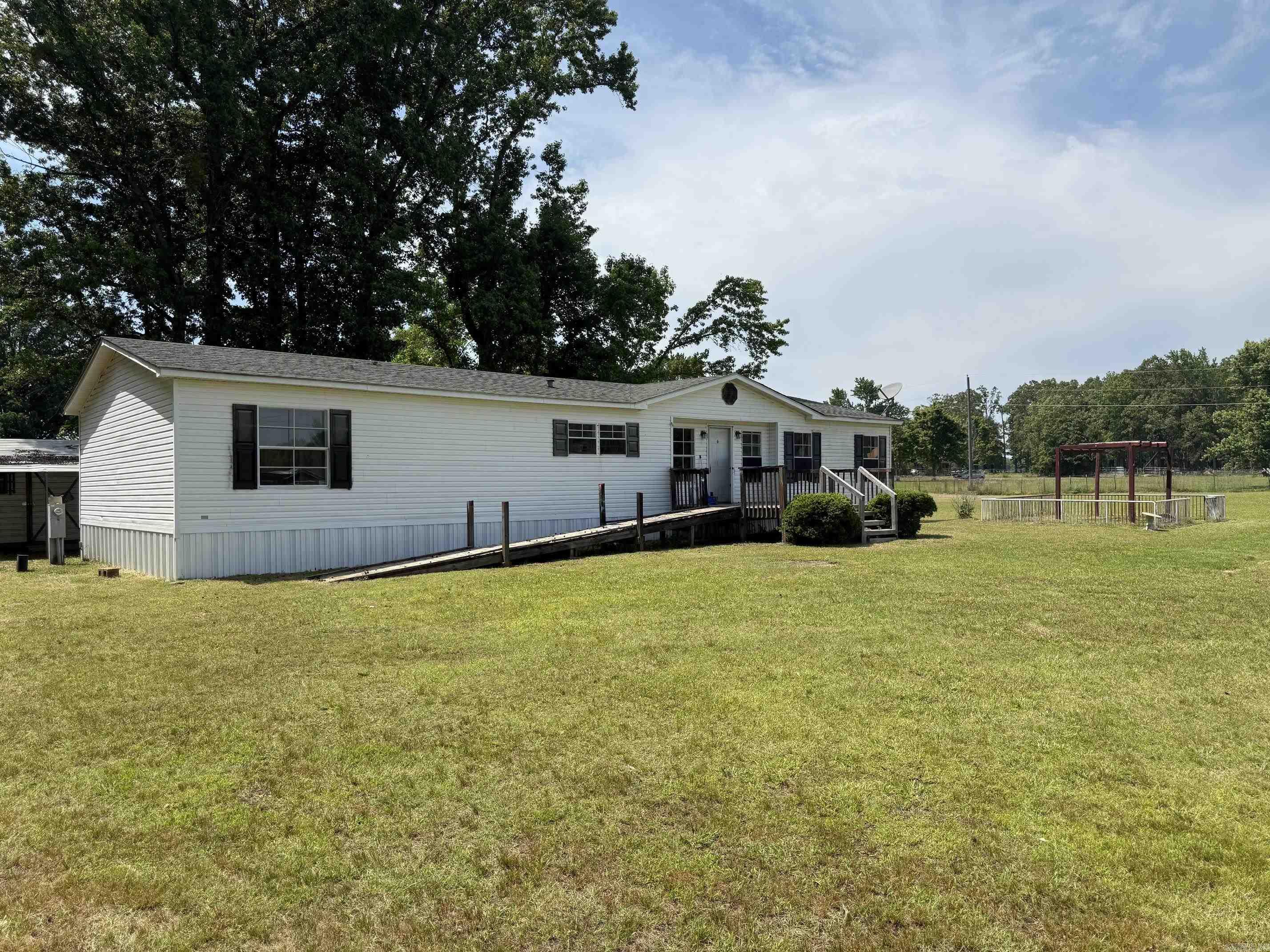 344 Mcfadden Road Property Photo 5