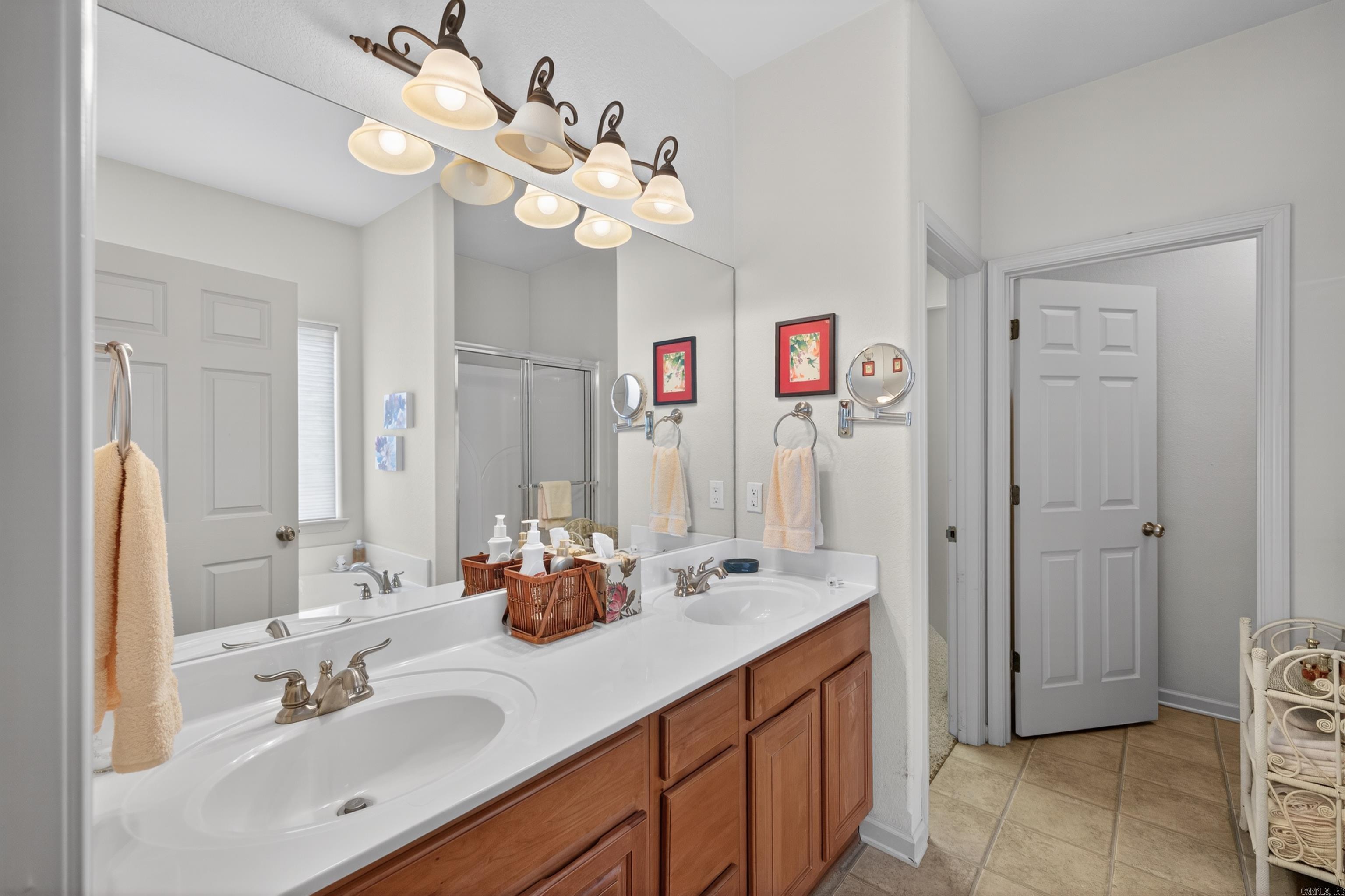 114 Sand Pebble Property Photo 15