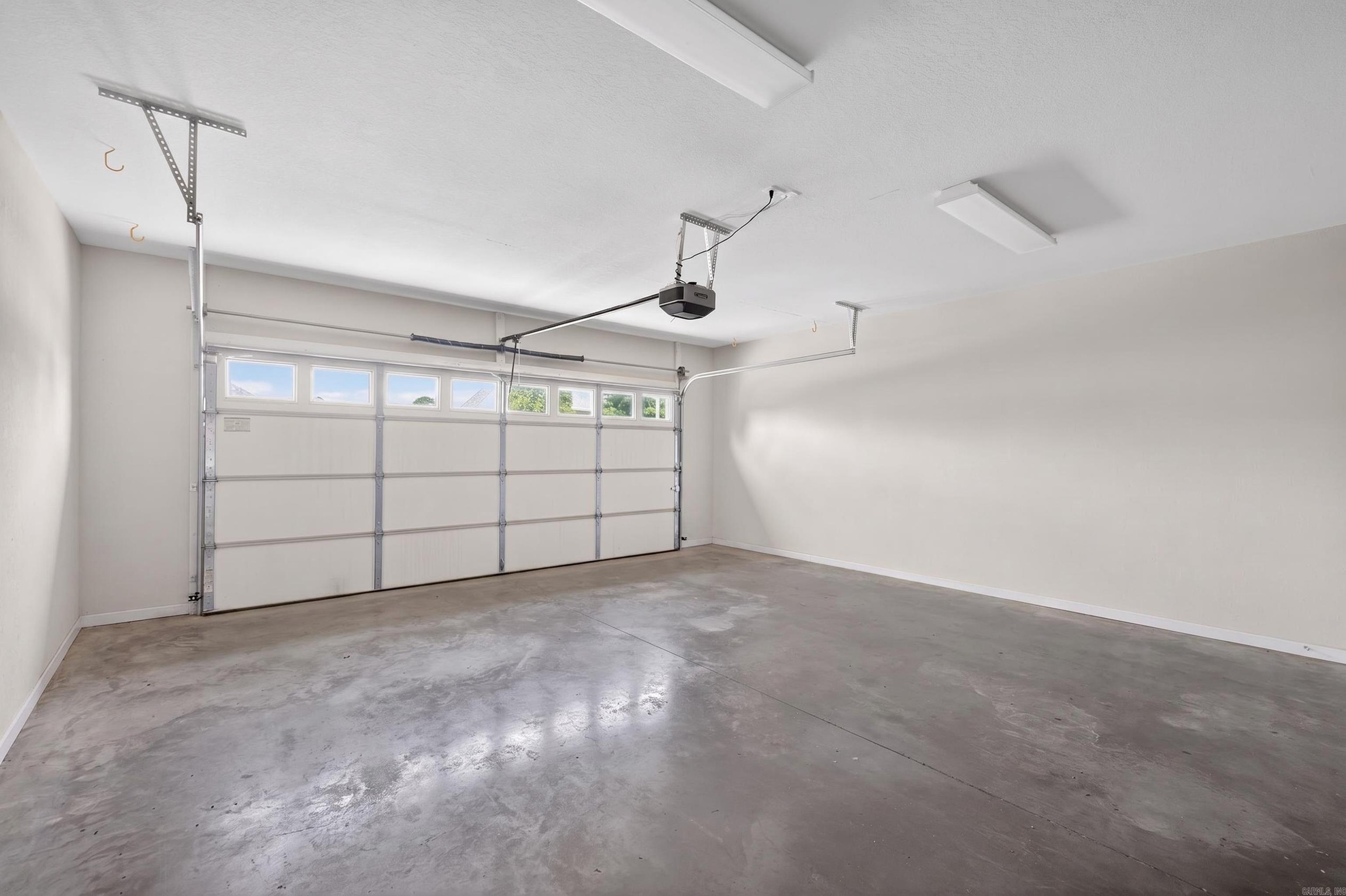 114 Sand Pebble Property Photo 21