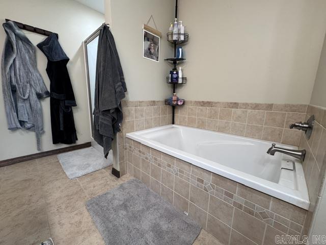 711 E Red Barn Road Property Photo 13