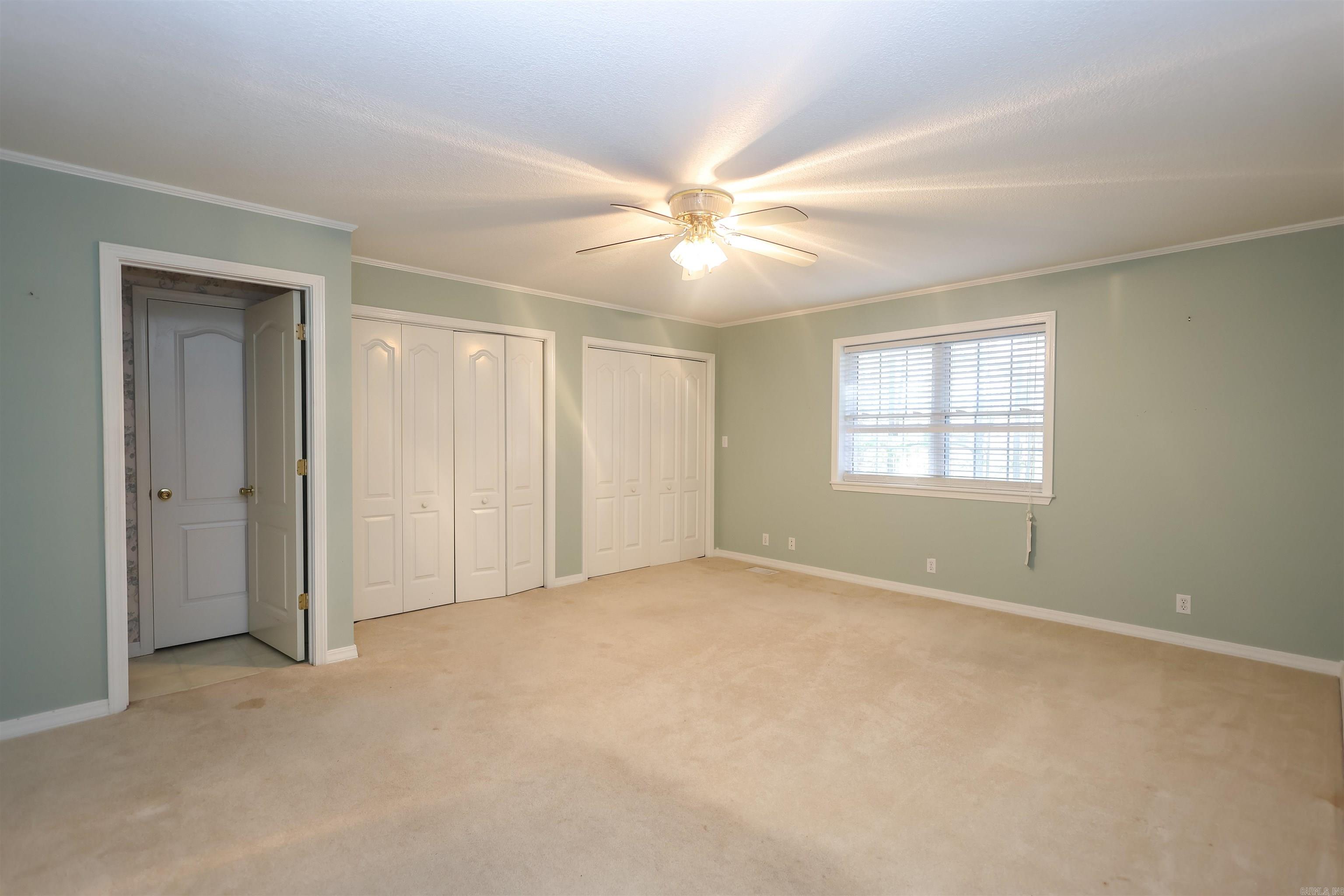 221 Perry Street Property Photo 12
