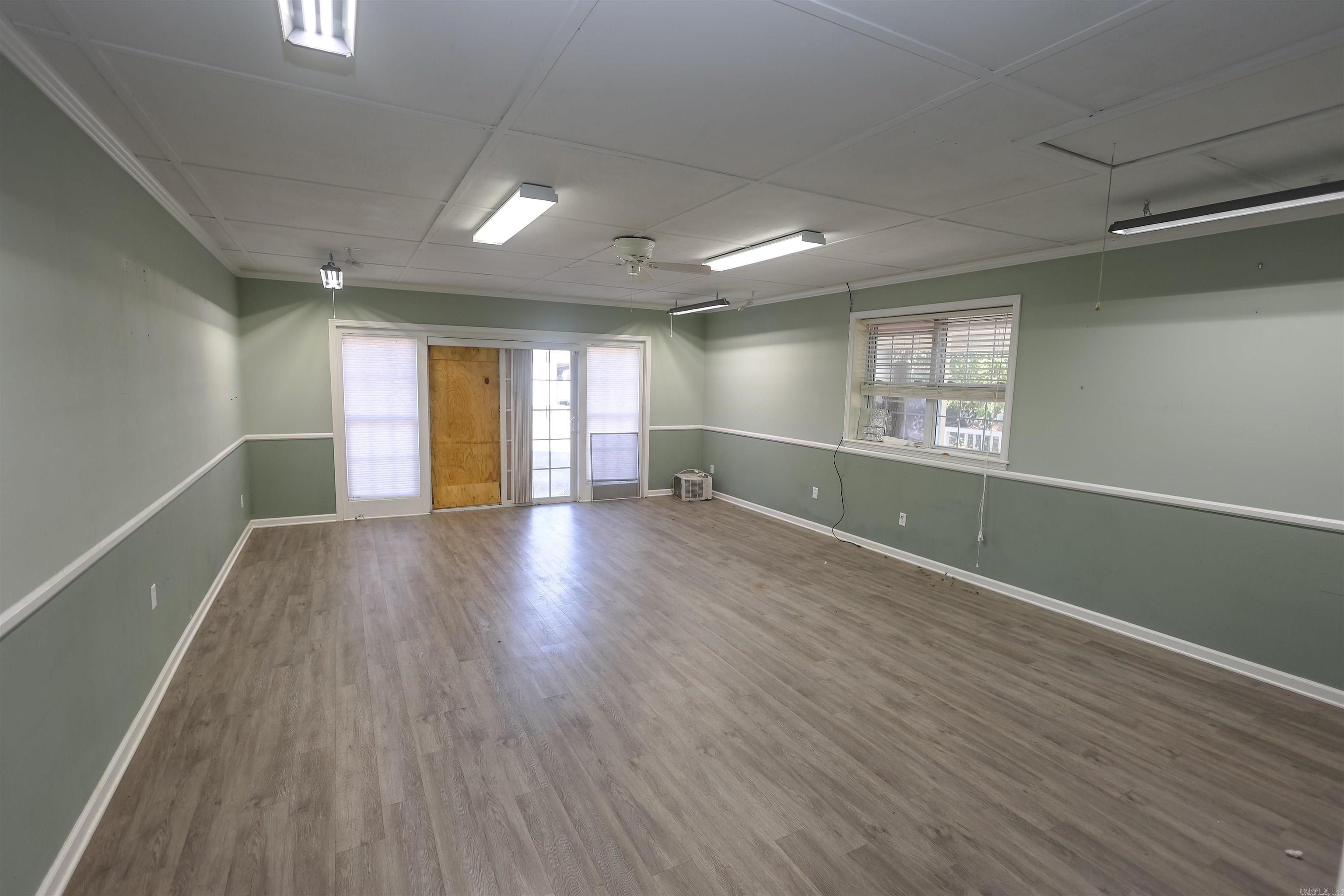 221 Perry Street Property Photo 16