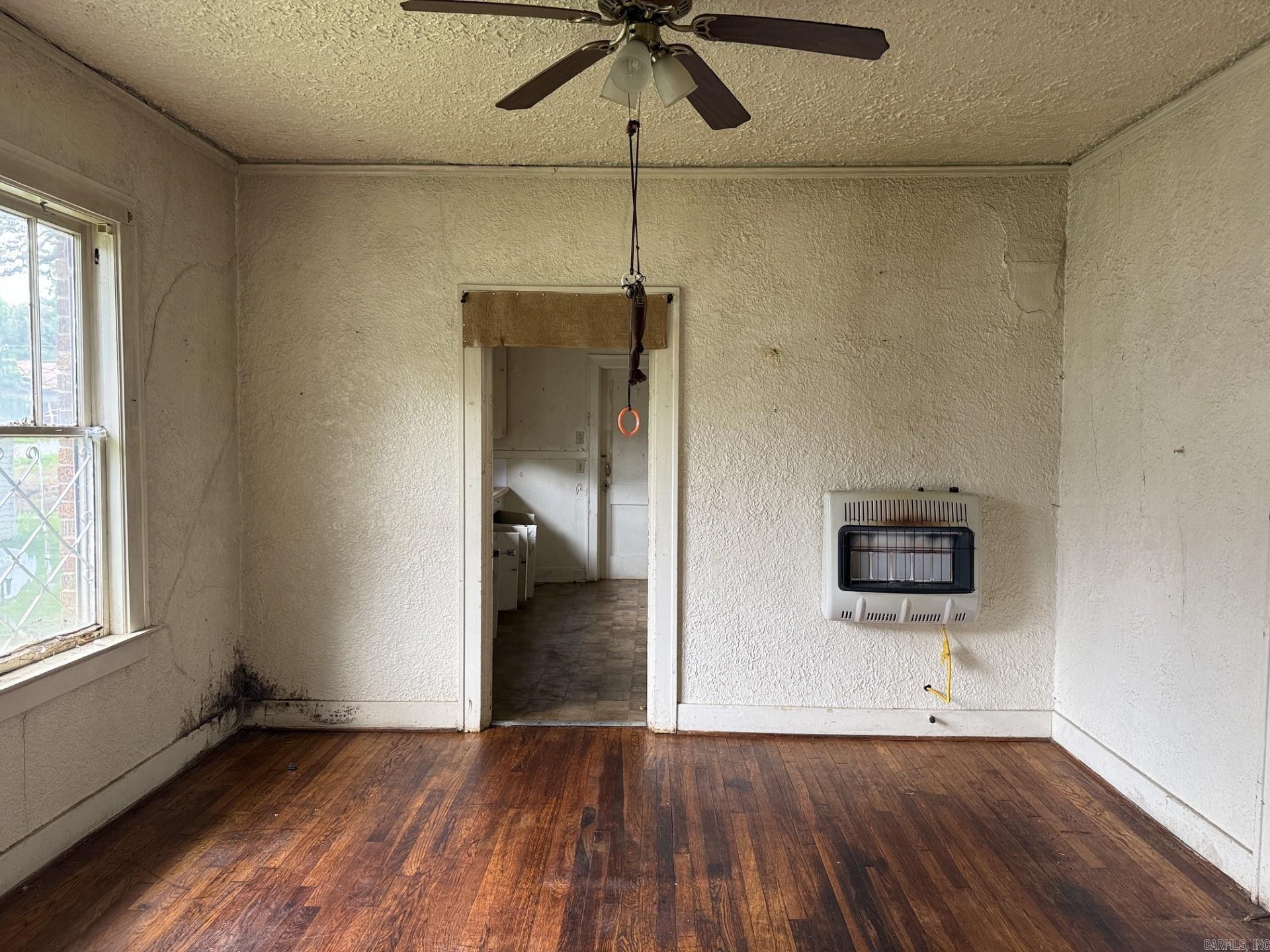 2315 Brown Street Property Photo 6