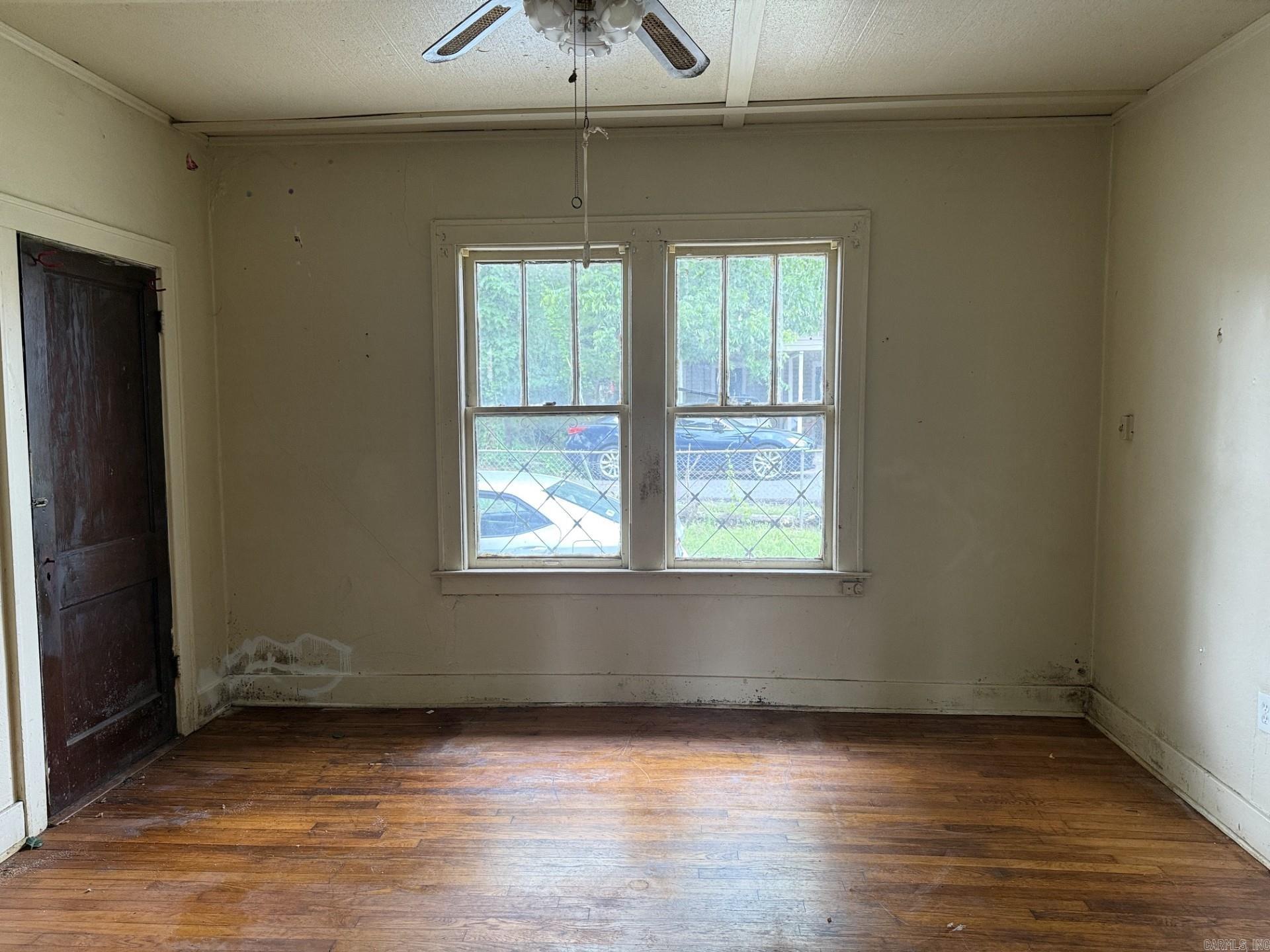 2315 Brown Street Property Photo 9