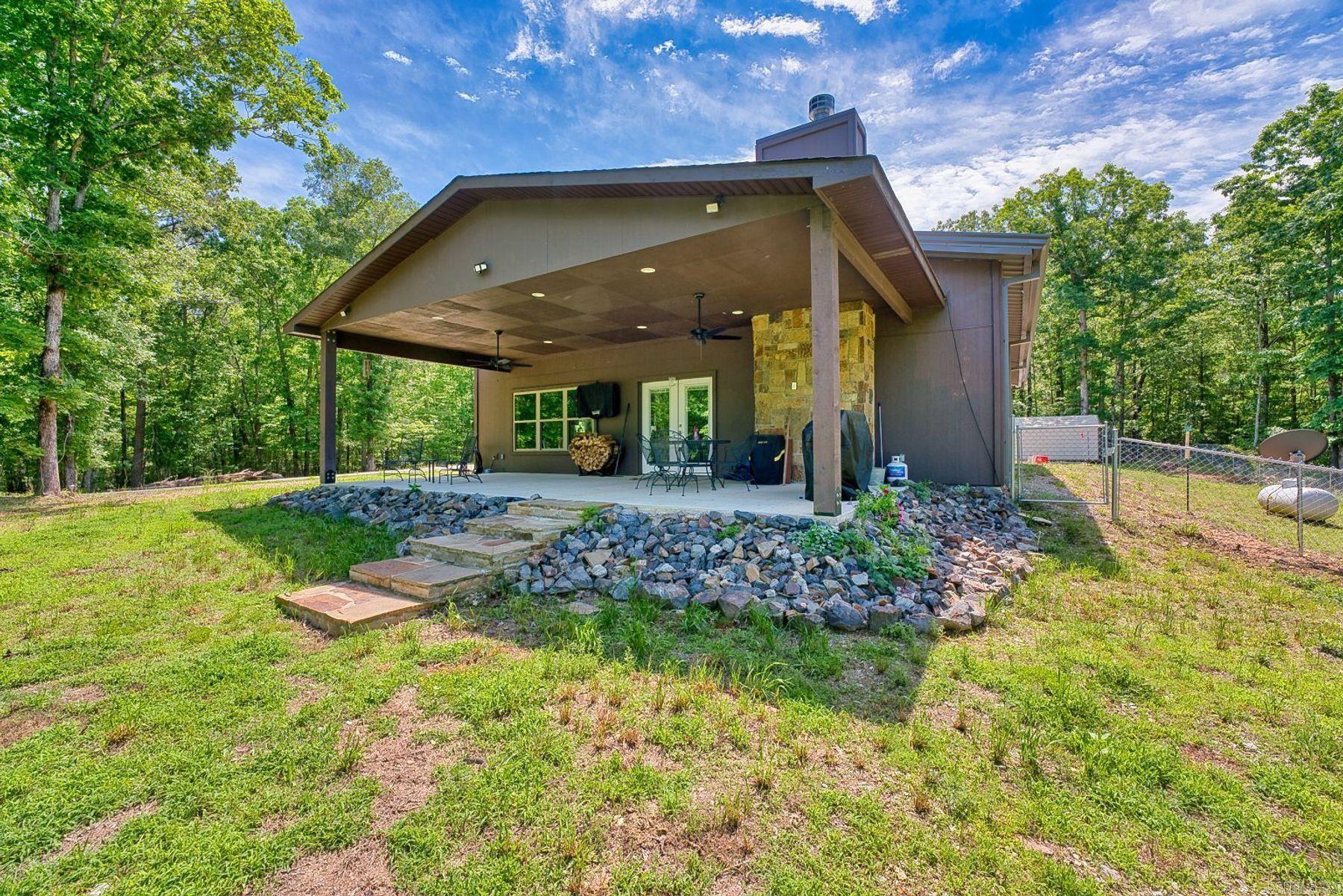 316 Stihl Rd Property Photo 2