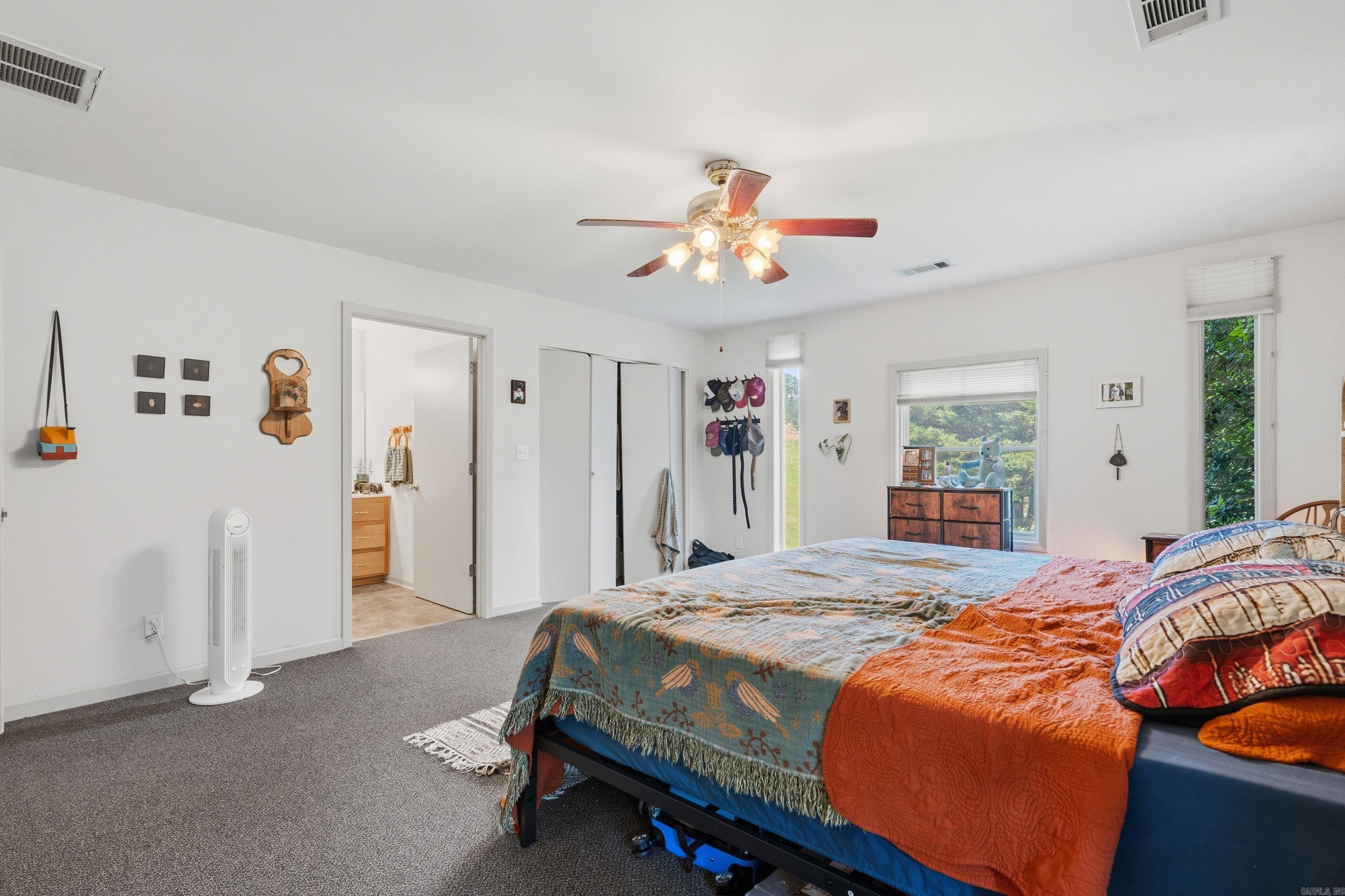 122 Havelock Place Property Photo 8