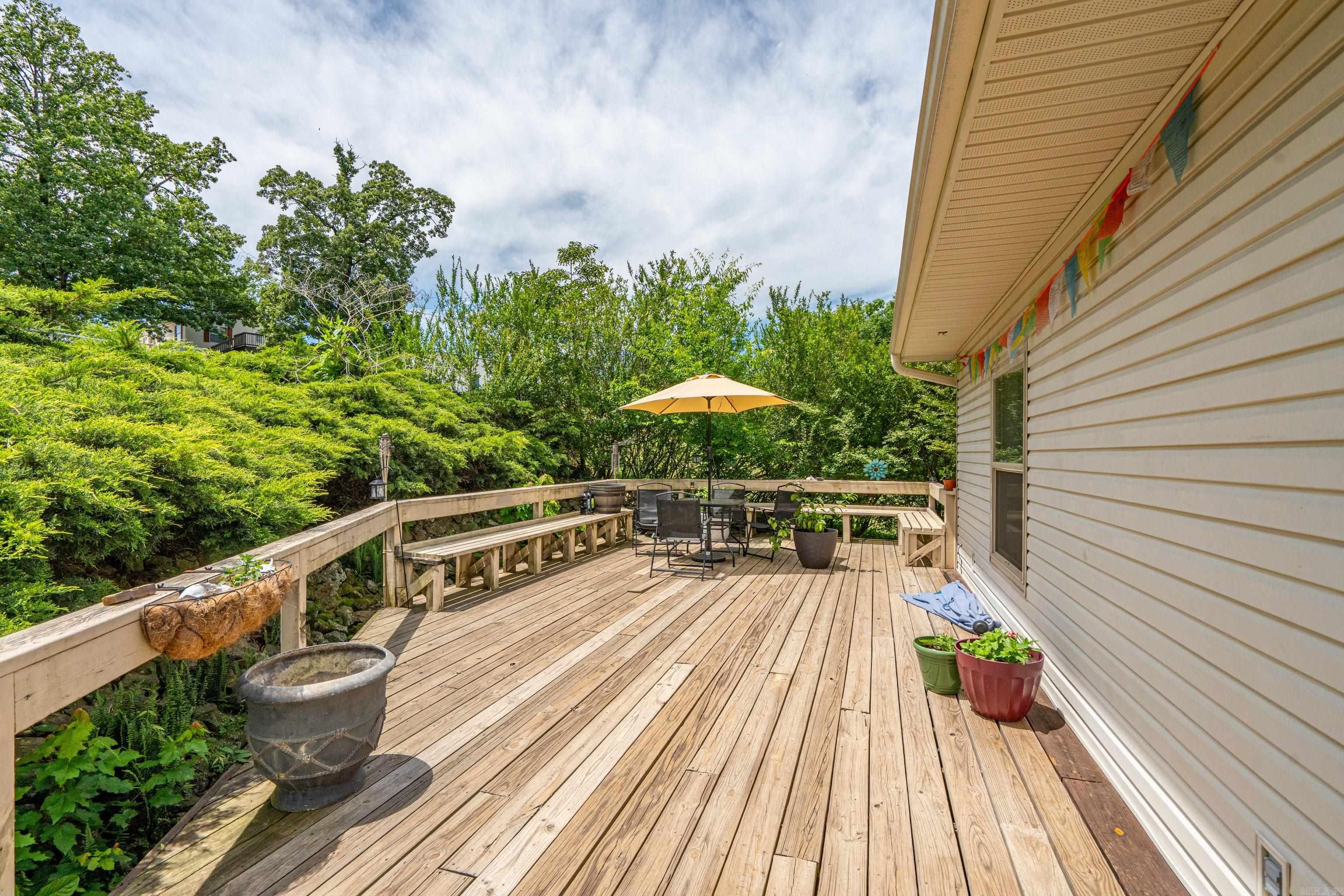 122 Havelock Place Property Photo 19