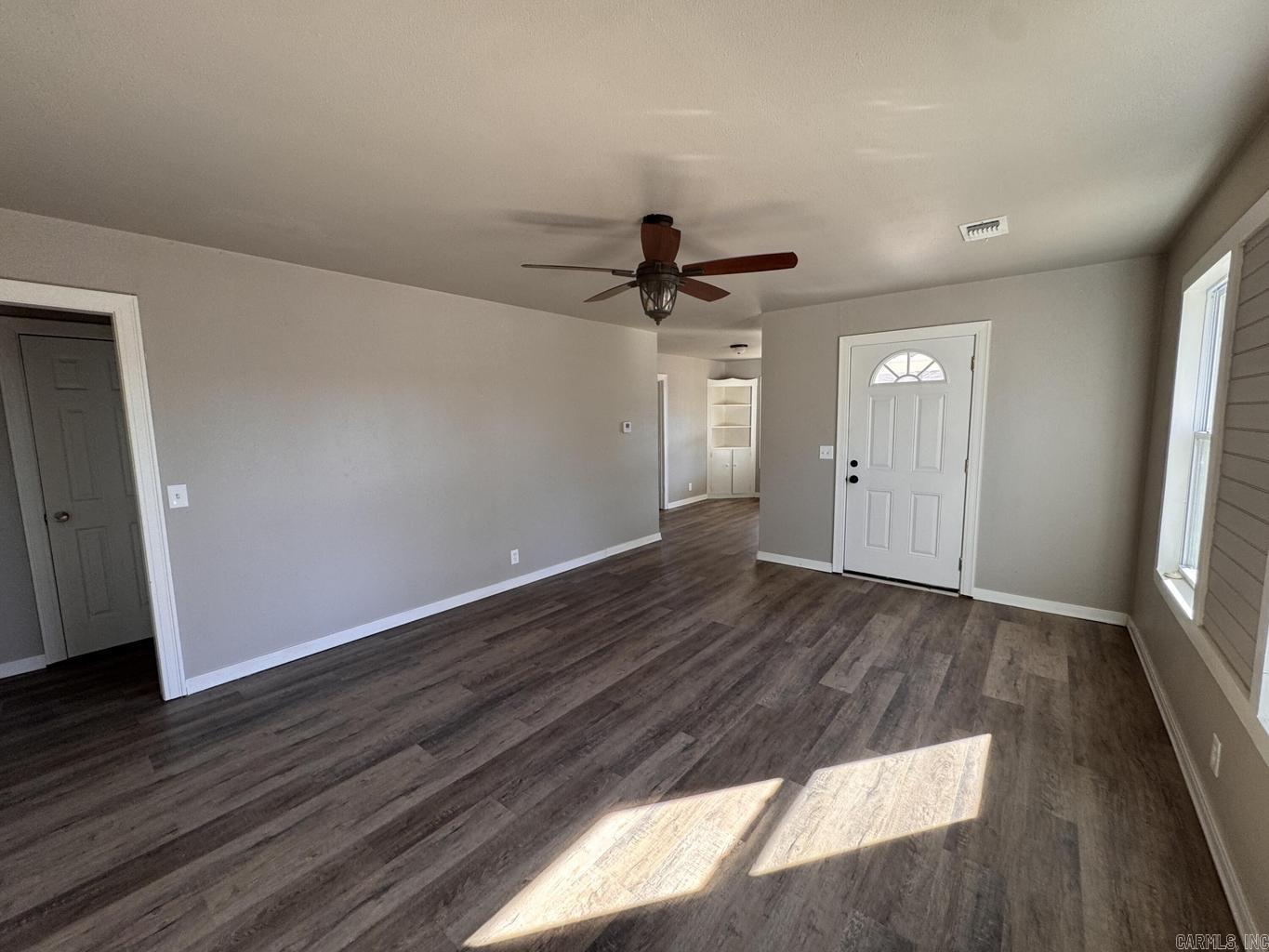 365 S 8th Street Property Photo 4