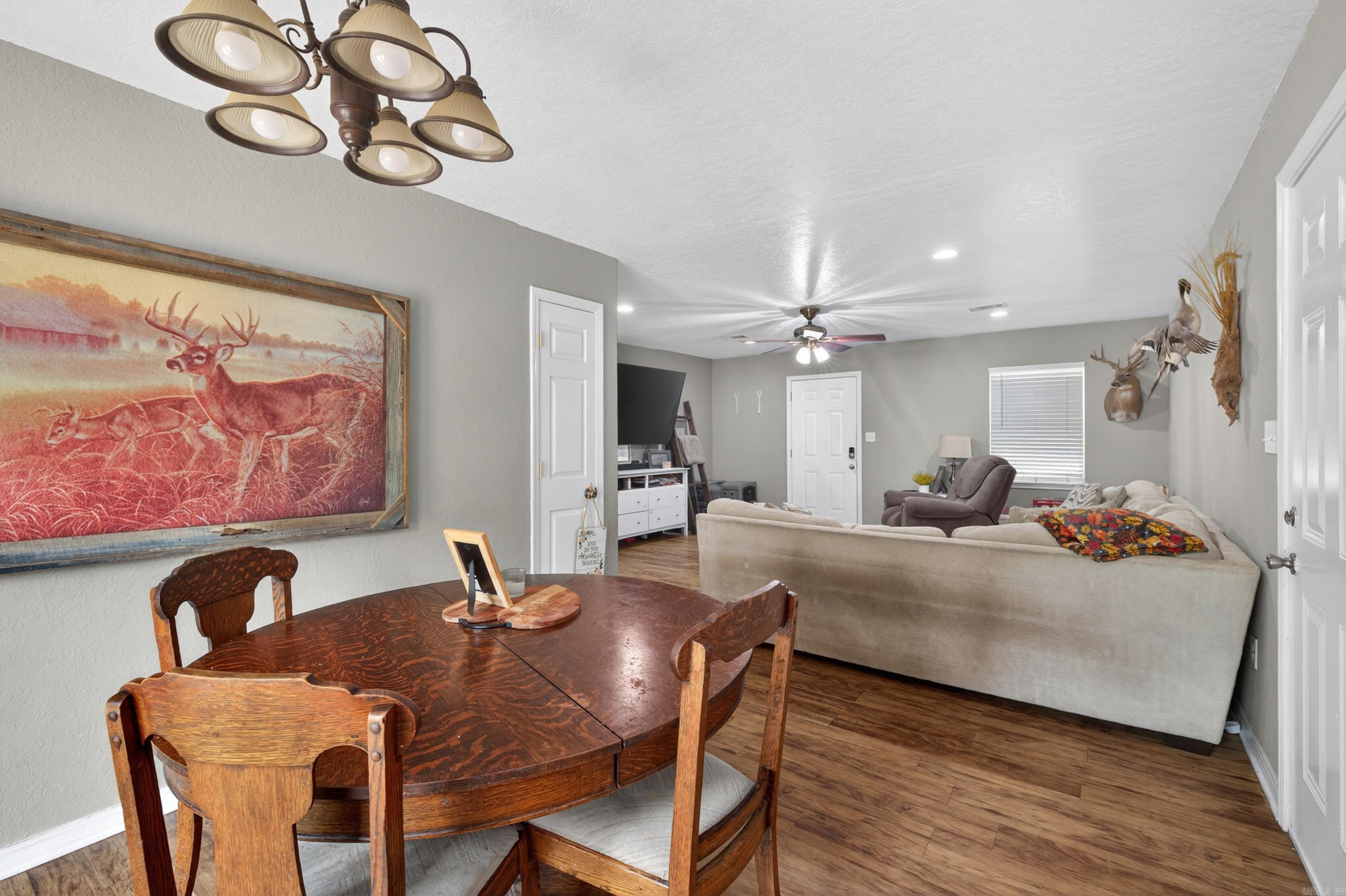 13 Foxwood Street Property Photo 9
