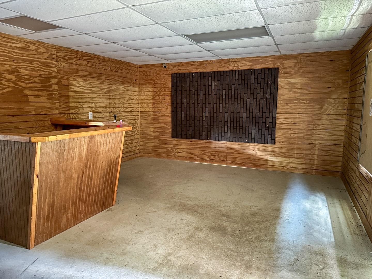 2275 Highway 63 Property Photo 18