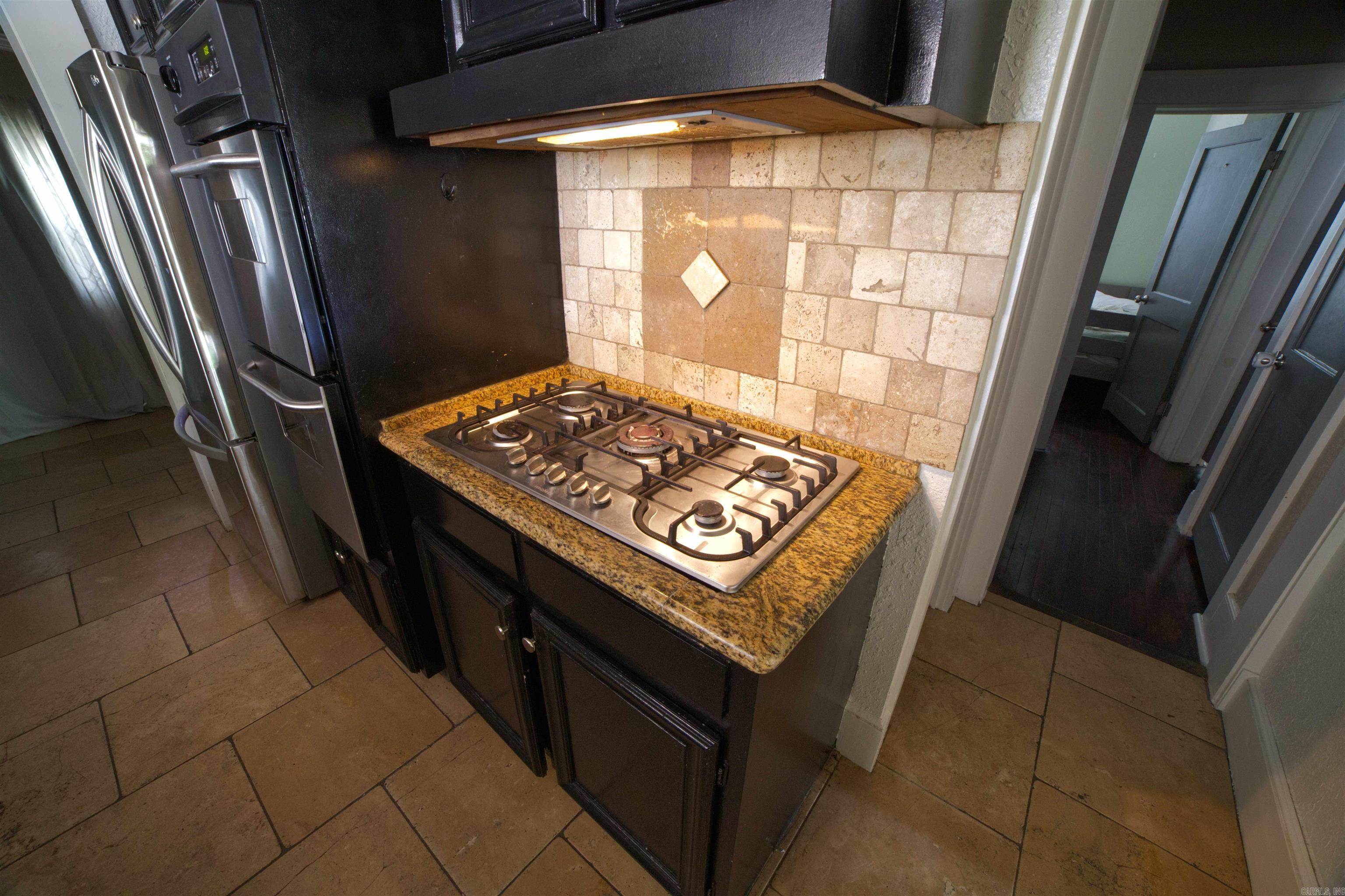 411 Pyburn Property Photo 11