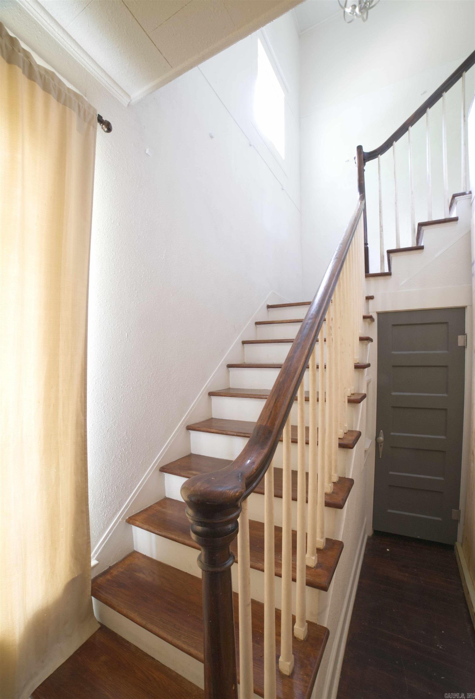 411 Pyburn Property Photo 22