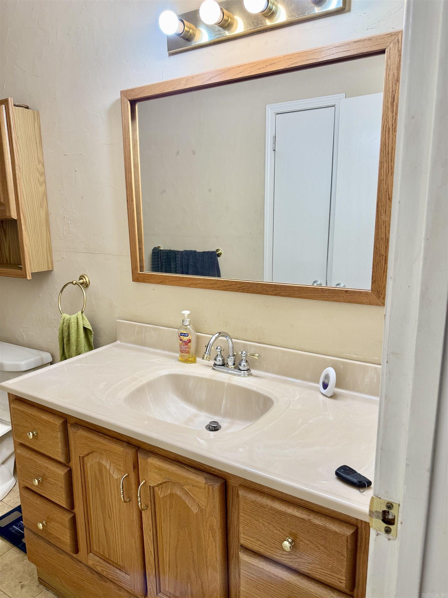 6 Fairfield Drive Property Photo 16