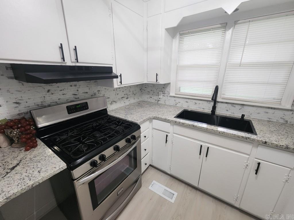 424 Healy Street Property Photo 8