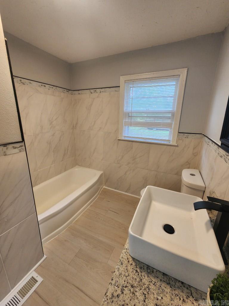 424 Healy Street Property Photo 19