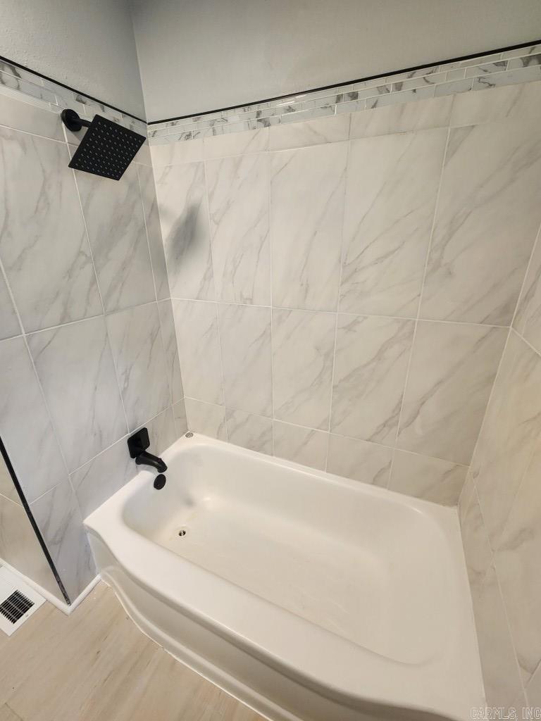424 Healy Street Property Photo 21