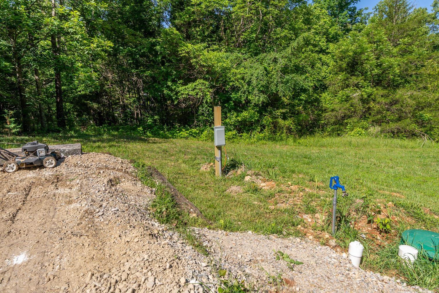 910 Marion County 7097 Property Photo 4
