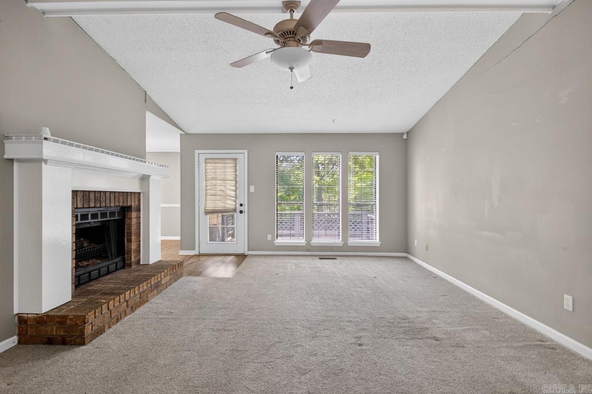2101 Coral Tree Drive Property Photo 12