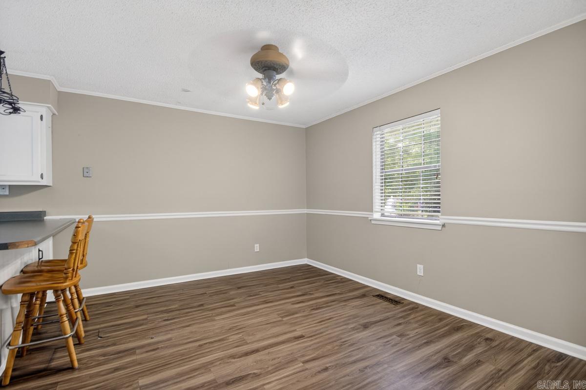 2101 Coral Tree Drive Property Photo 14