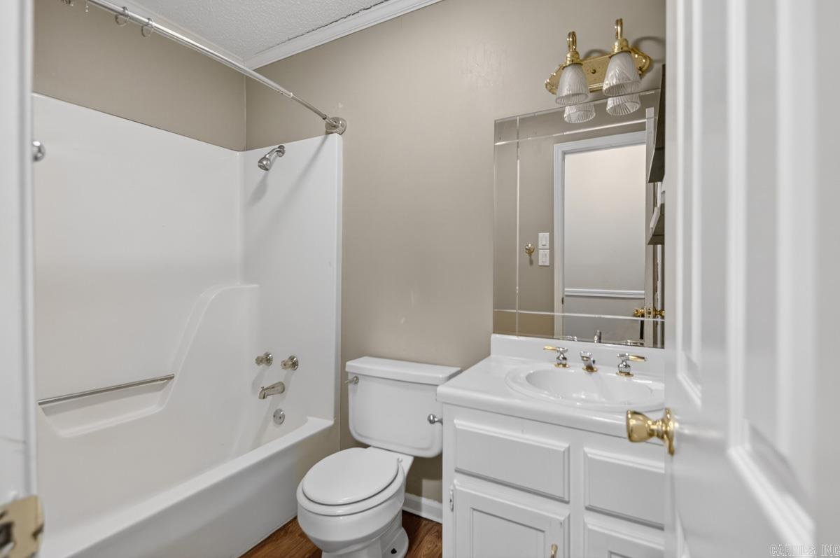 2101 Coral Tree Drive Property Photo 20