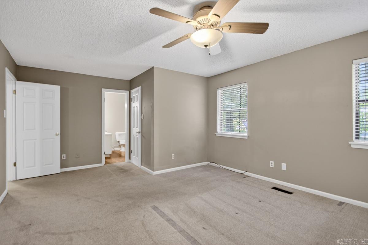 2101 Coral Tree Drive Property Photo 24