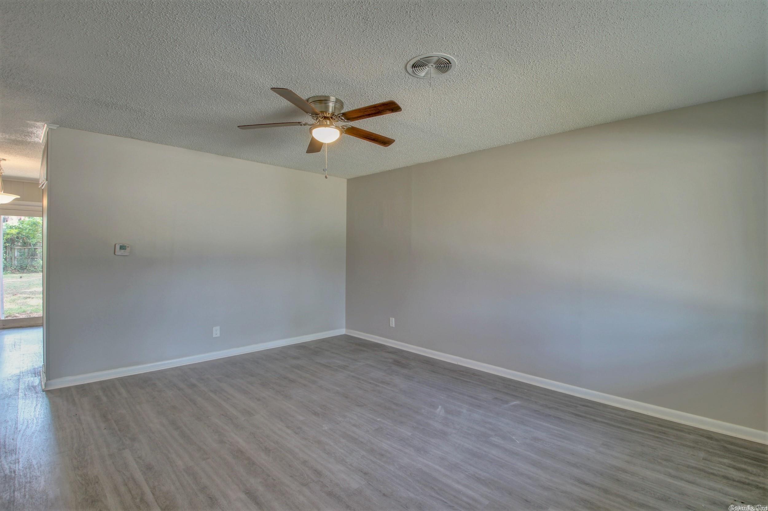 5806 Southwick Drive Property Photo 8