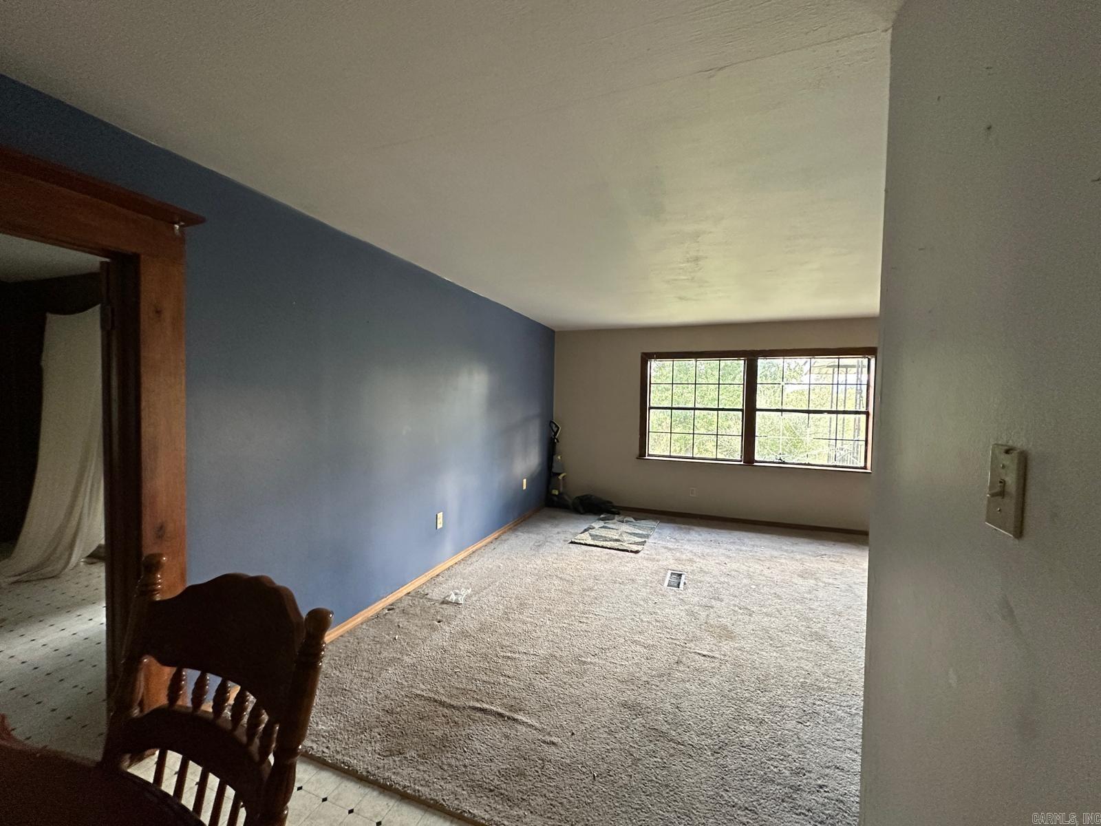 7429 Watts Road Property Photo 12
