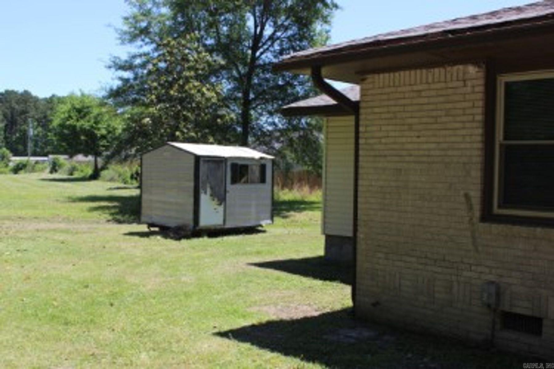 3806 S Highway 229 Property Photo 12