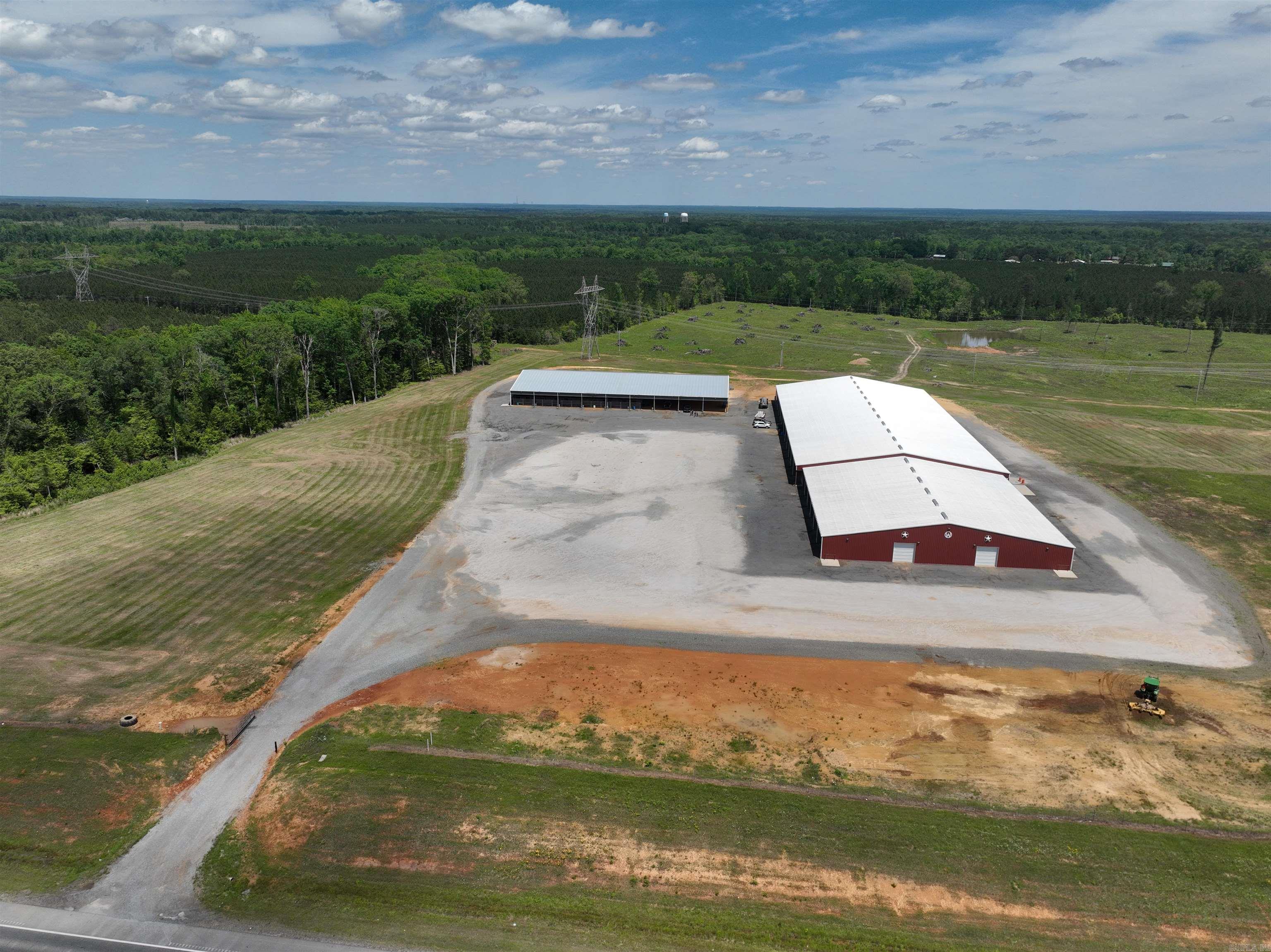 5690 Sheridan Bypass Property Photo 11