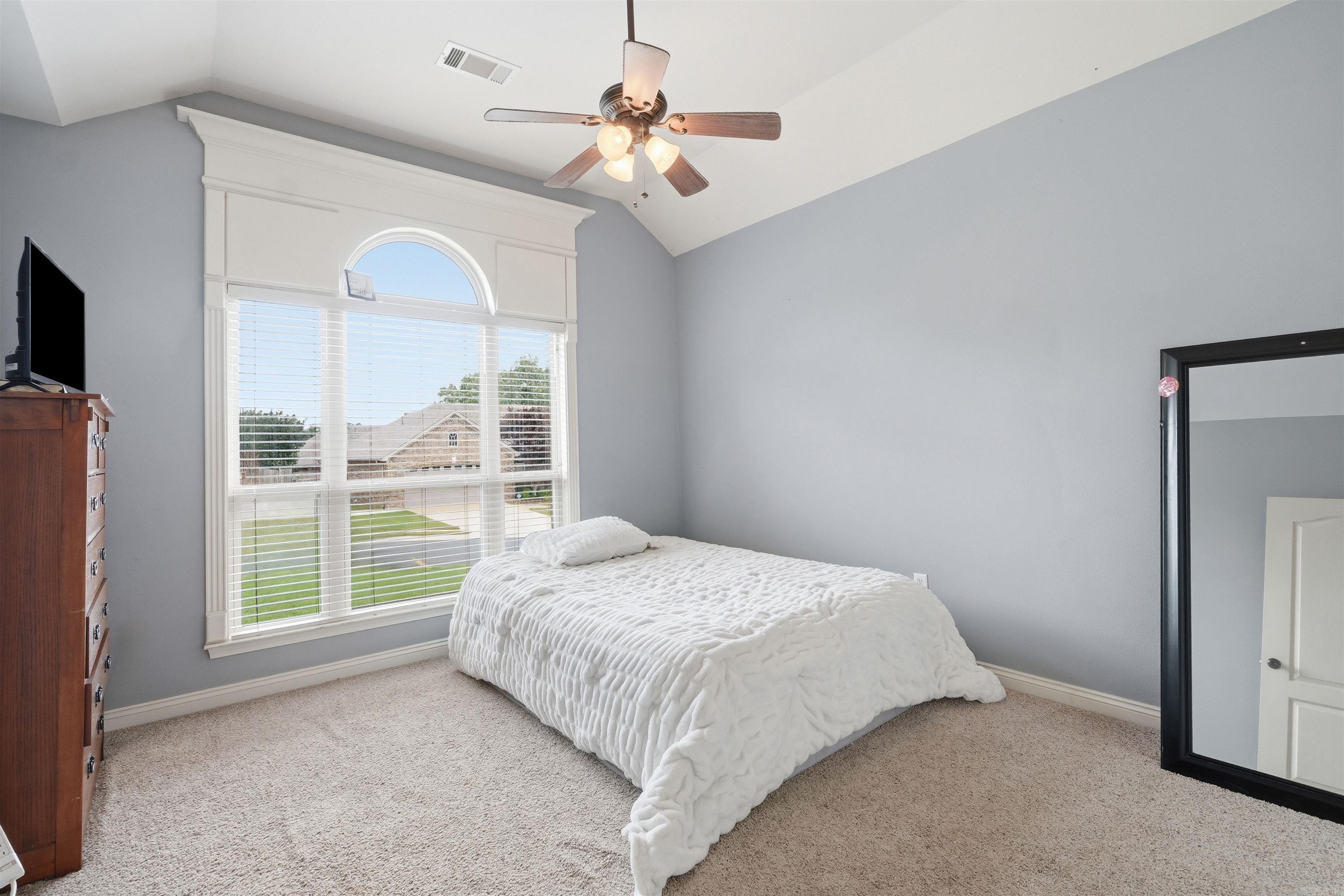9625 Mercury Drive Property Photo 22