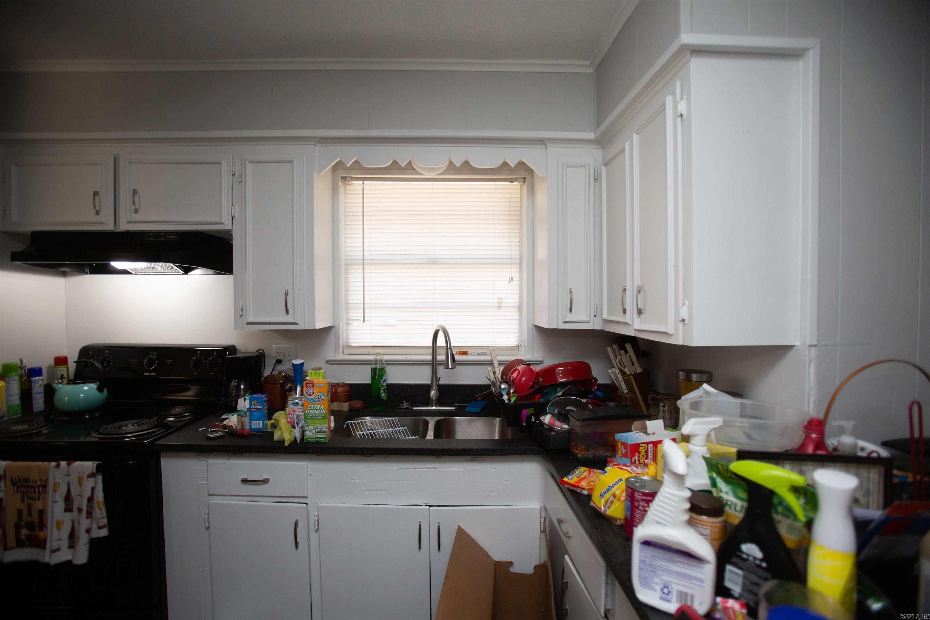 5700 Windamere Drive Property Photo 7