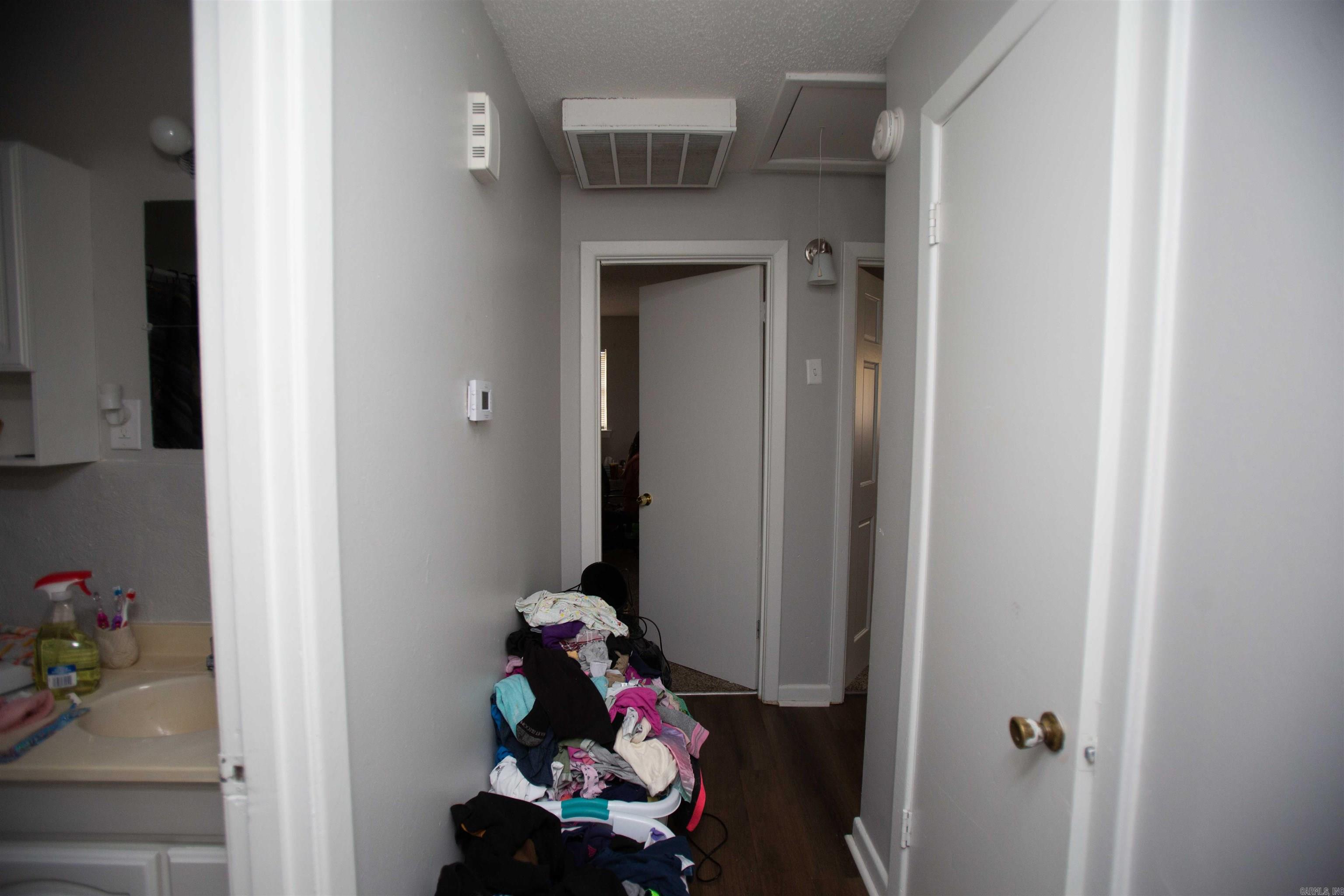 5700 Windamere Drive Property Photo 9